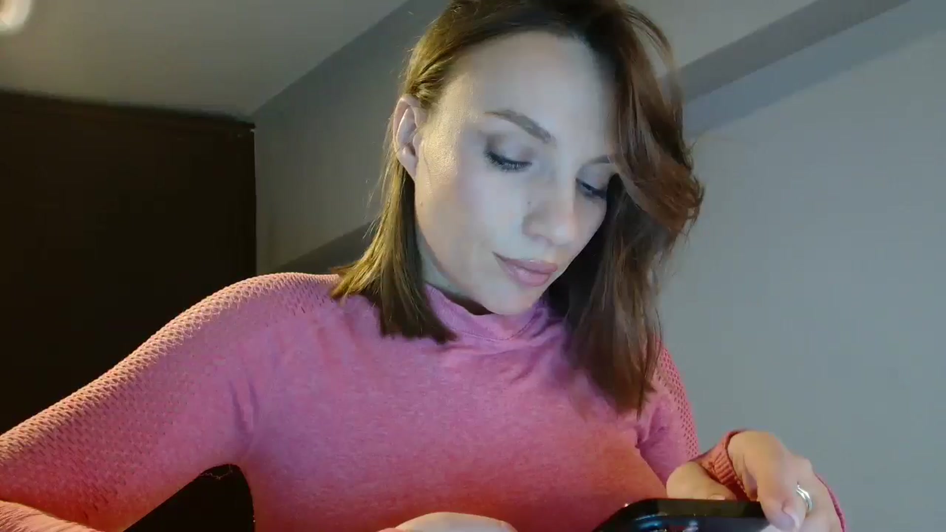 Gallery image thumbnail from ABABAB1's myfreecams stream on, 11/23/2025, 11:22 image 8 of 20