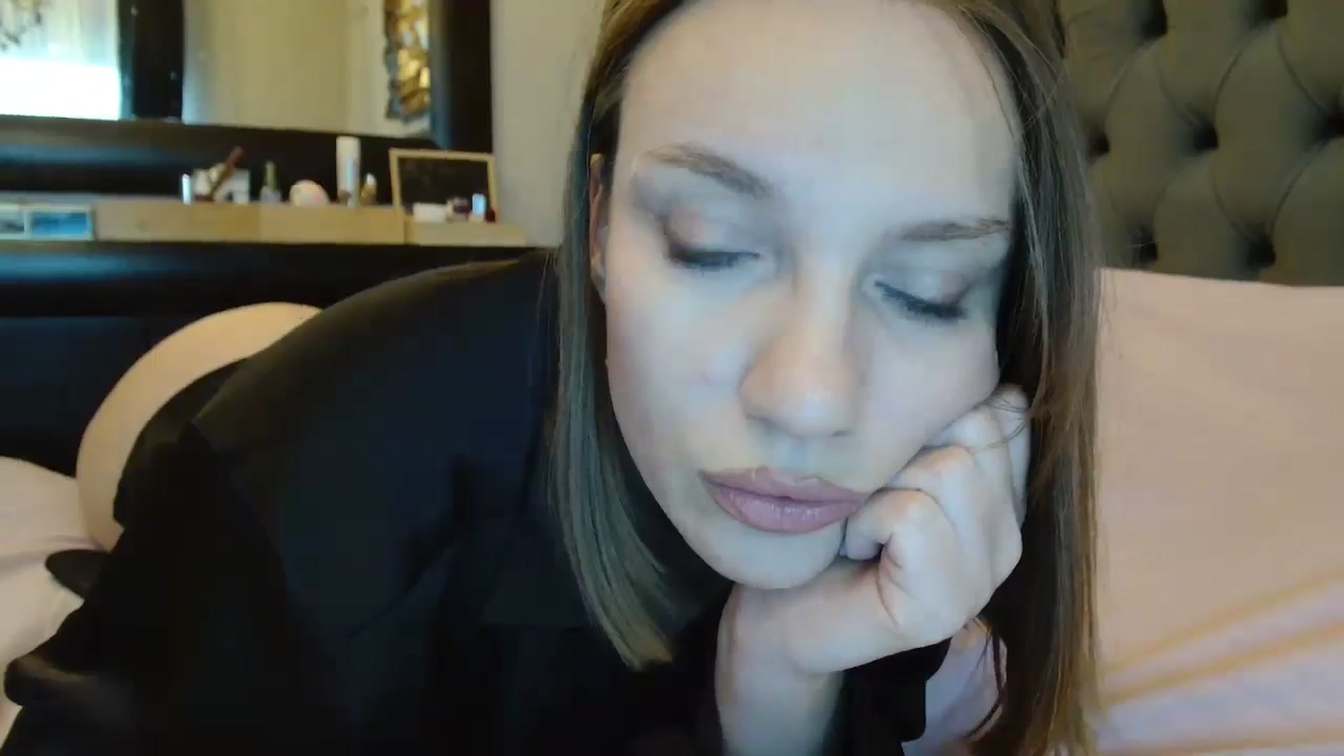 Gallery image thumbnail from ABABAB1's myfreecams stream on, 11/27/2025, 09:49 image 8 of 20