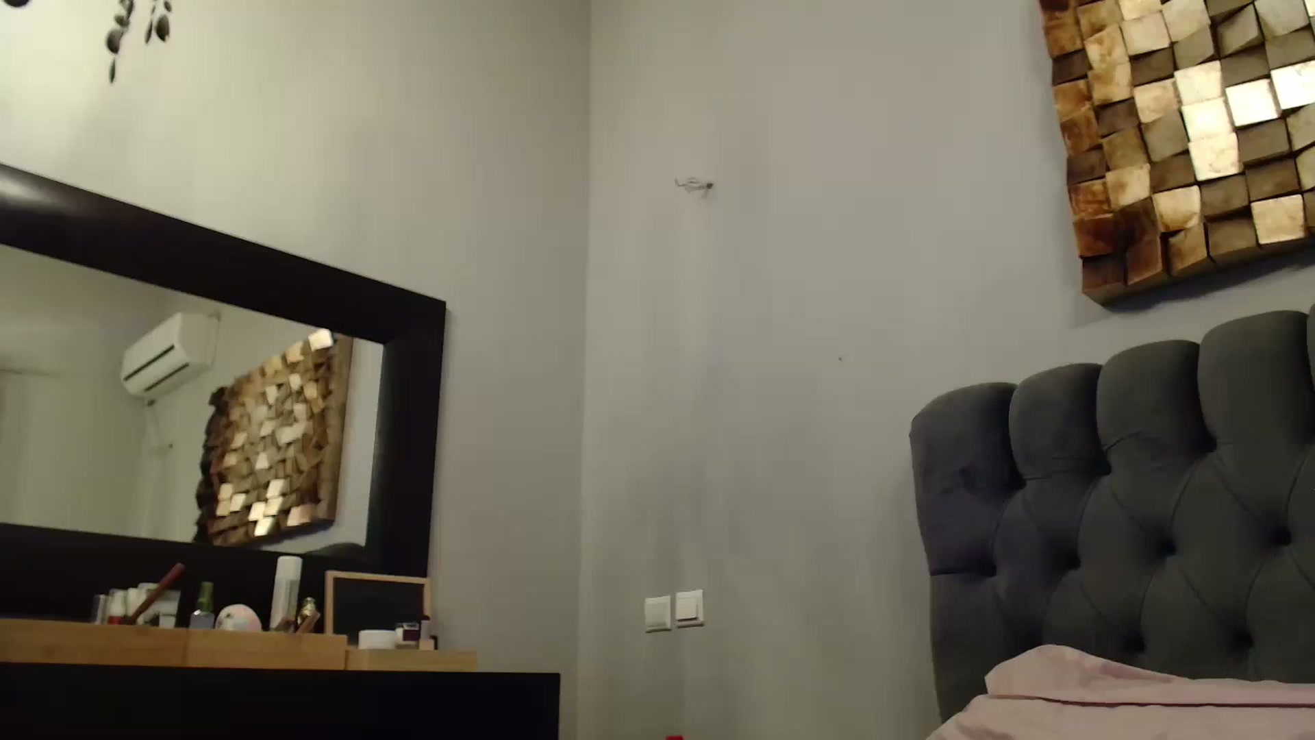 Gallery image thumbnail from ABABAB1's myfreecams stream on, 11/27/2025, 18:35 image 14 of 20