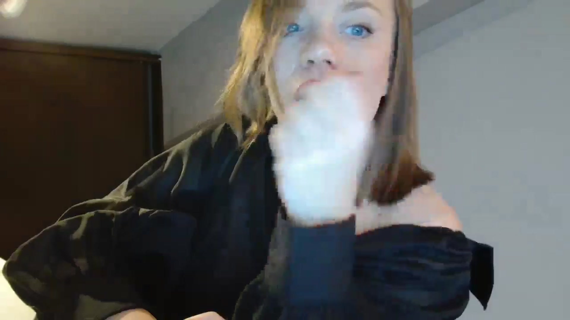 Gallery image thumbnail from ABABAB1's myfreecams stream on, 12/20/2025, 09:06 image 9 of 20