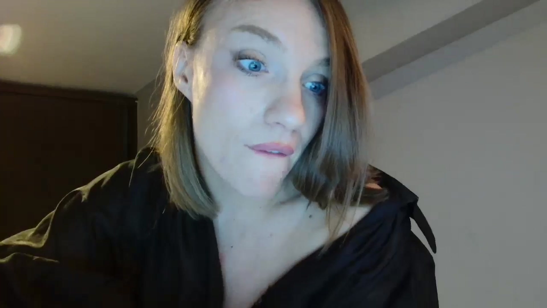 Gallery image thumbnail from ABABAB1's myfreecams stream on, 12/20/2025, 09:06 image 4 of 20