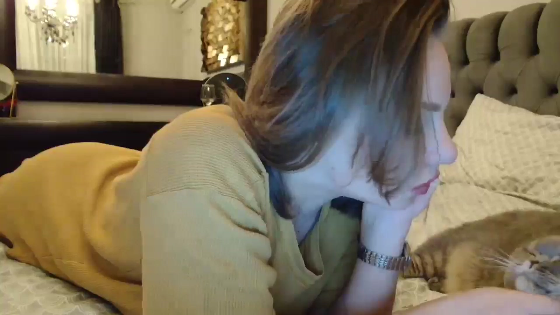 Gallery image thumbnail from ABABAB1's myfreecams stream on, 12/20/2025, 18:38 image 11 of 20
