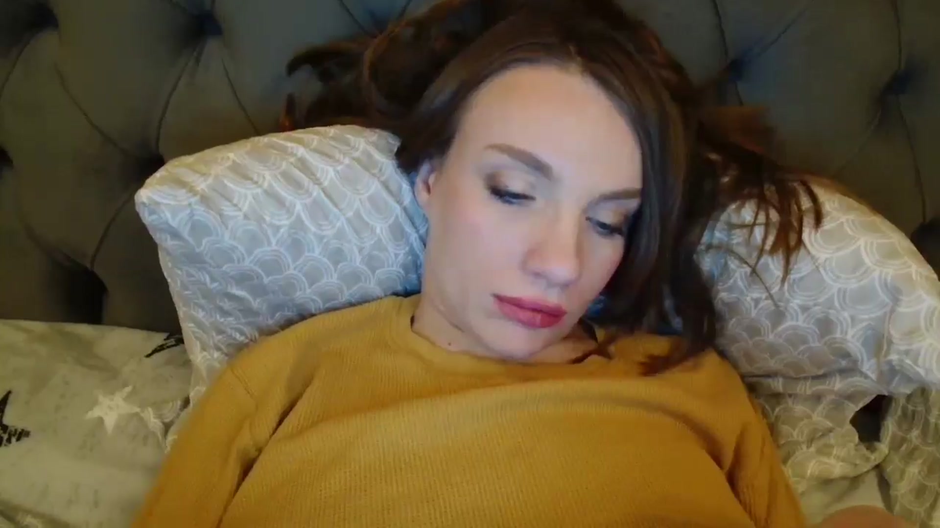 Gallery image thumbnail from ABABAB1's myfreecams stream on, 12/20/2025, 18:38 image 14 of 20