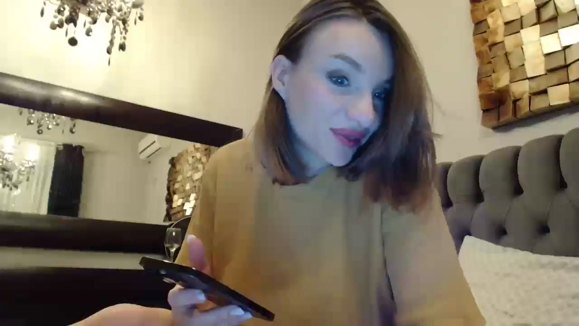 Gallery image thumbnail from ABABAB1's myfreecams stream on, 12/20/2025, 18:38 image 12 of 20