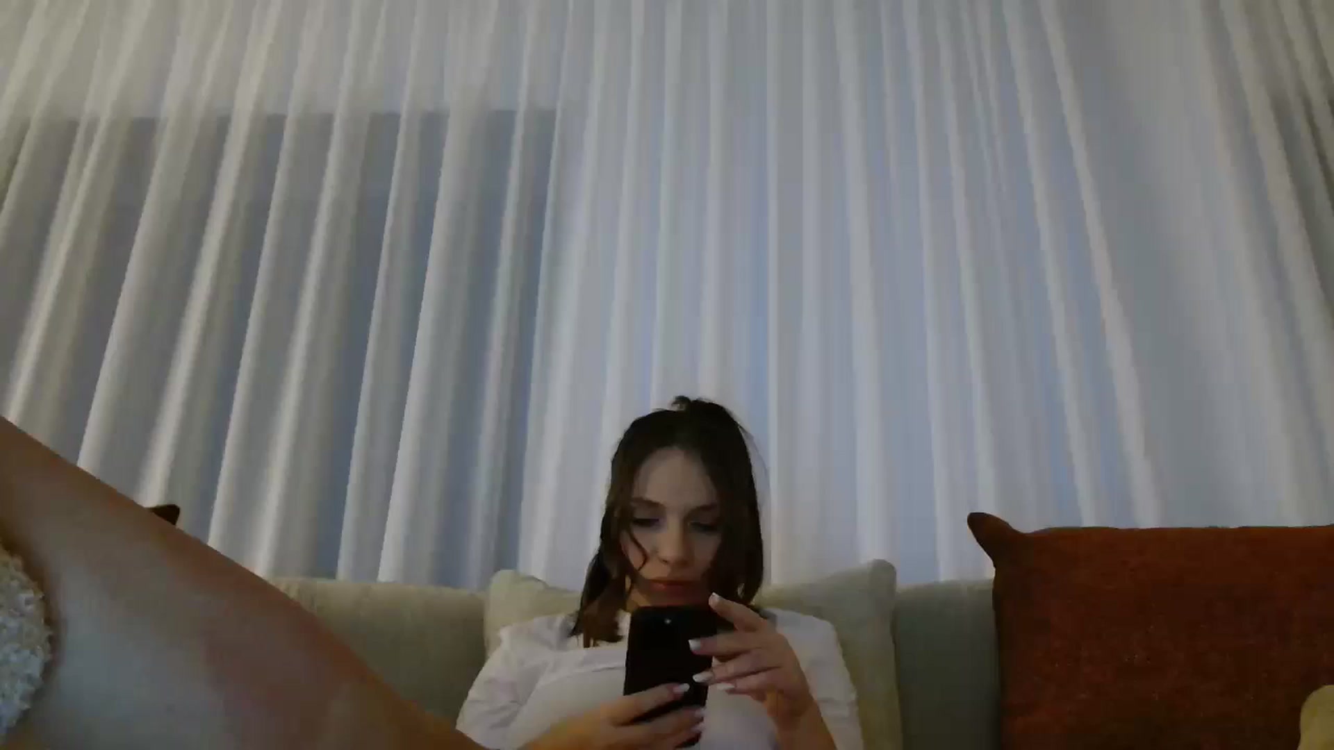 Gallery image thumbnail from ABABAB1's myfreecams stream on, 12/29/2025, 20:28 image 18 of 20