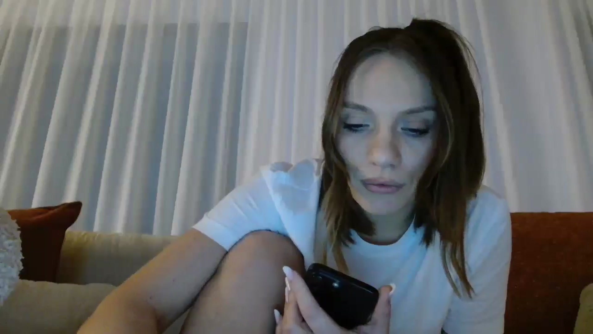 Gallery image thumbnail from ABABAB1's myfreecams stream on, 12/29/2025, 20:28 image 3 of 20