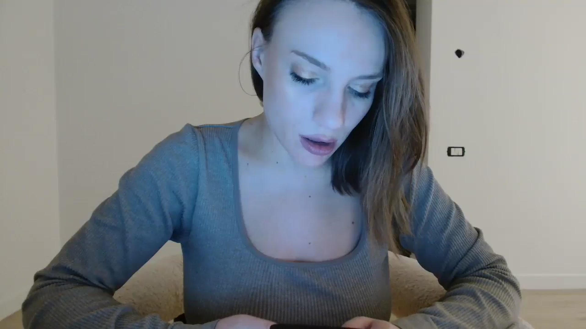 Gallery image thumbnail from ABABAB1's myfreecams stream on, 02/16/2026, 18:52 image 11 of 20
