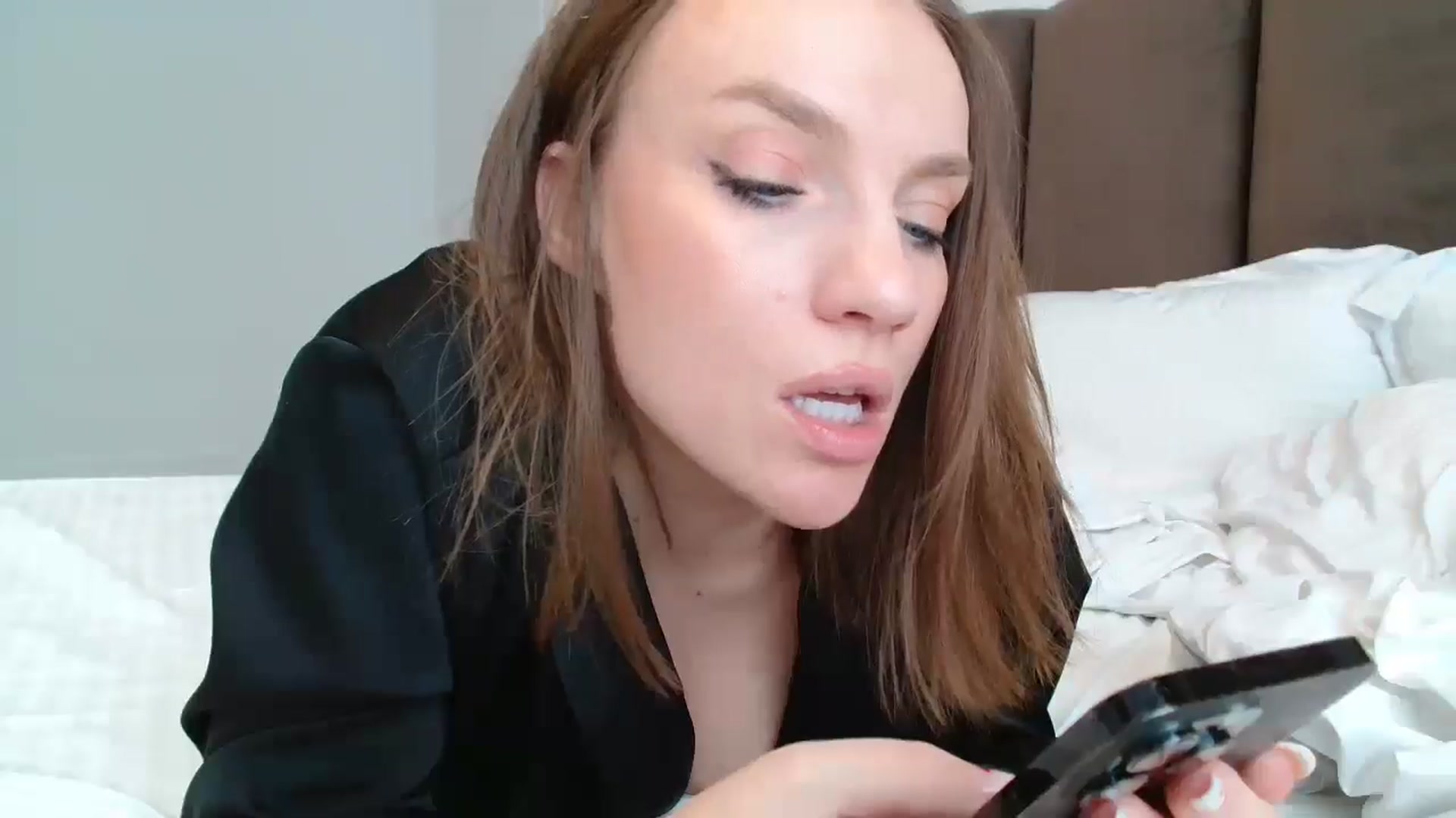 Gallery image thumbnail from ABABAB1's myfreecams stream on, 02/18/2026, 11:15 image 6 of 20