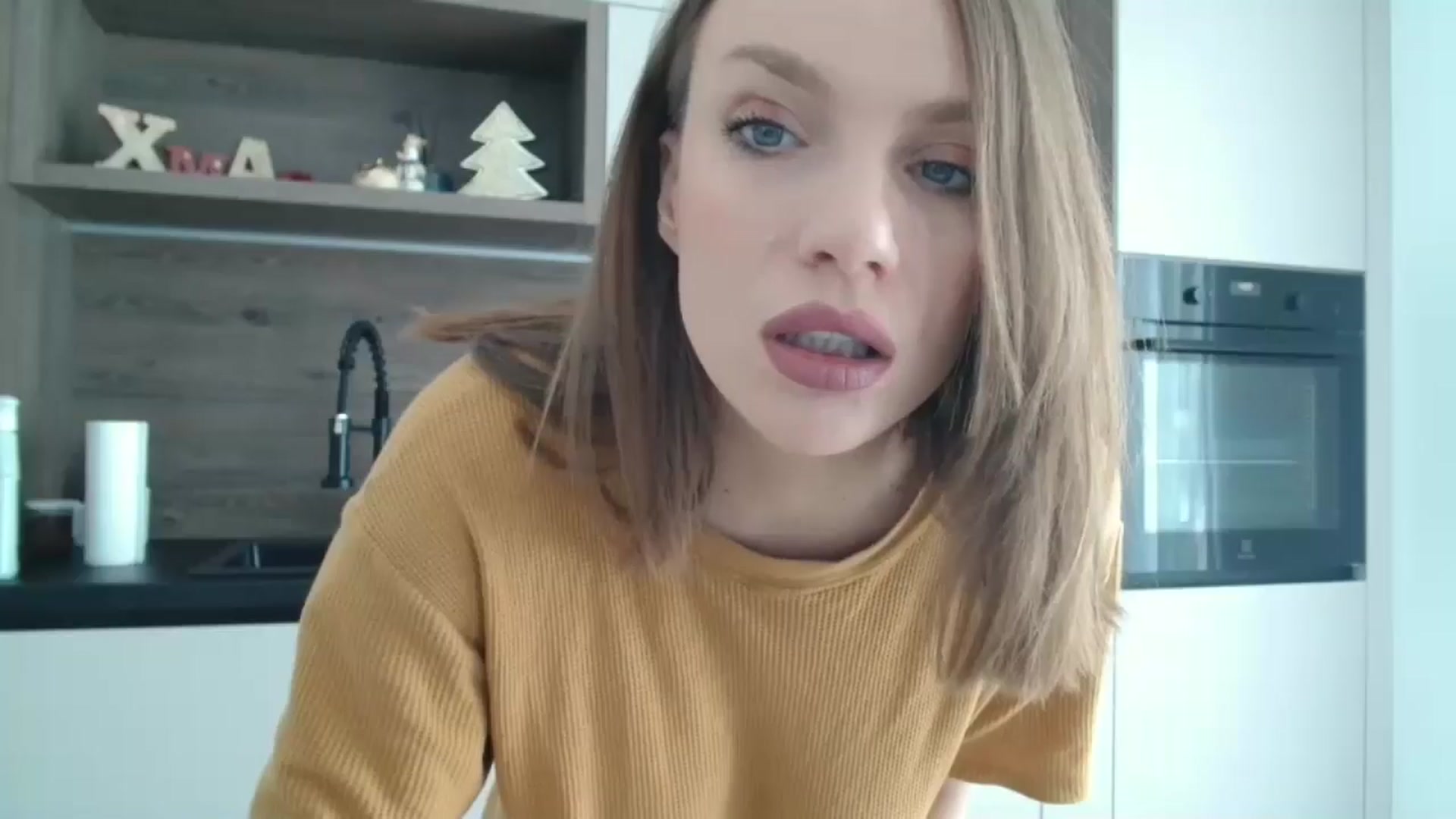 Gallery image thumbnail from ABABAB1's myfreecams stream on, 02/19/2026, 08:35 image 7 of 20