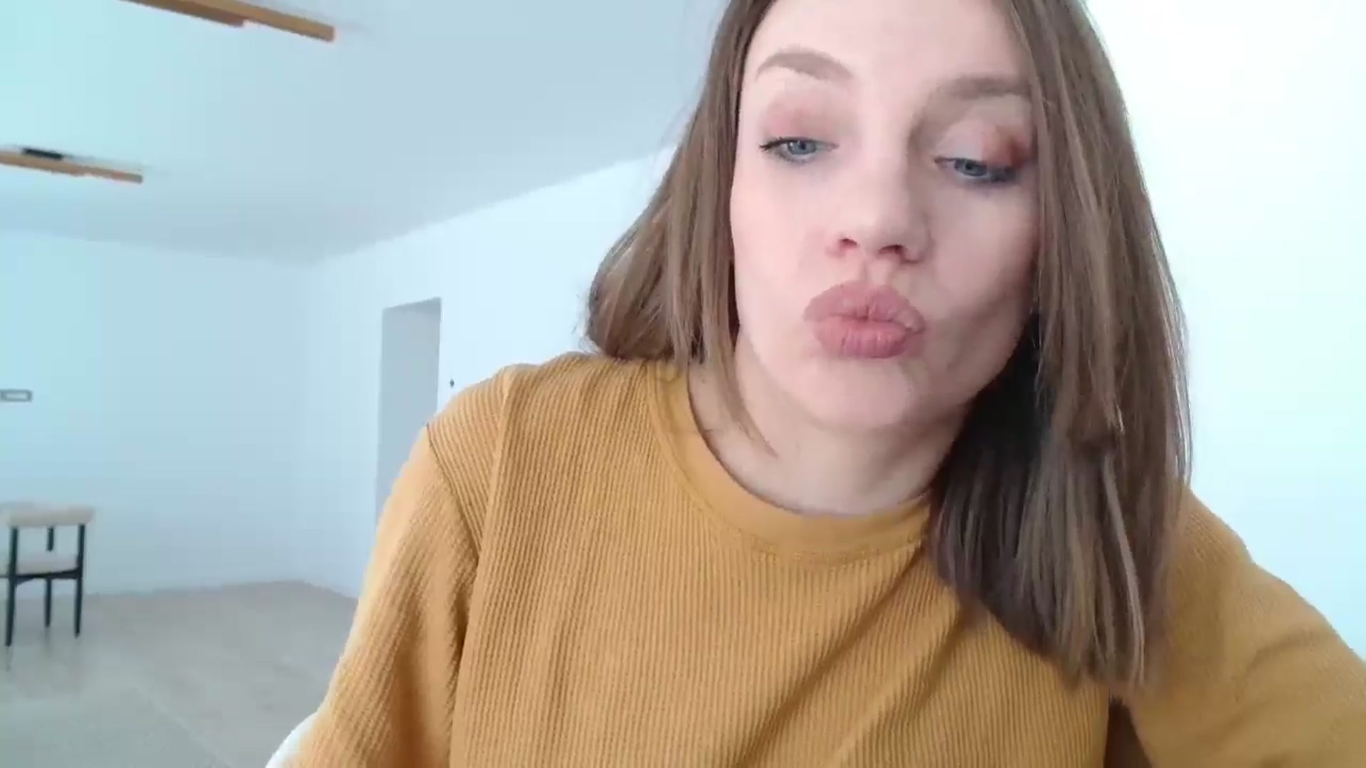 Gallery image thumbnail from ABABAB1's myfreecams stream on, 02/19/2026, 09:40 image 3 of 20