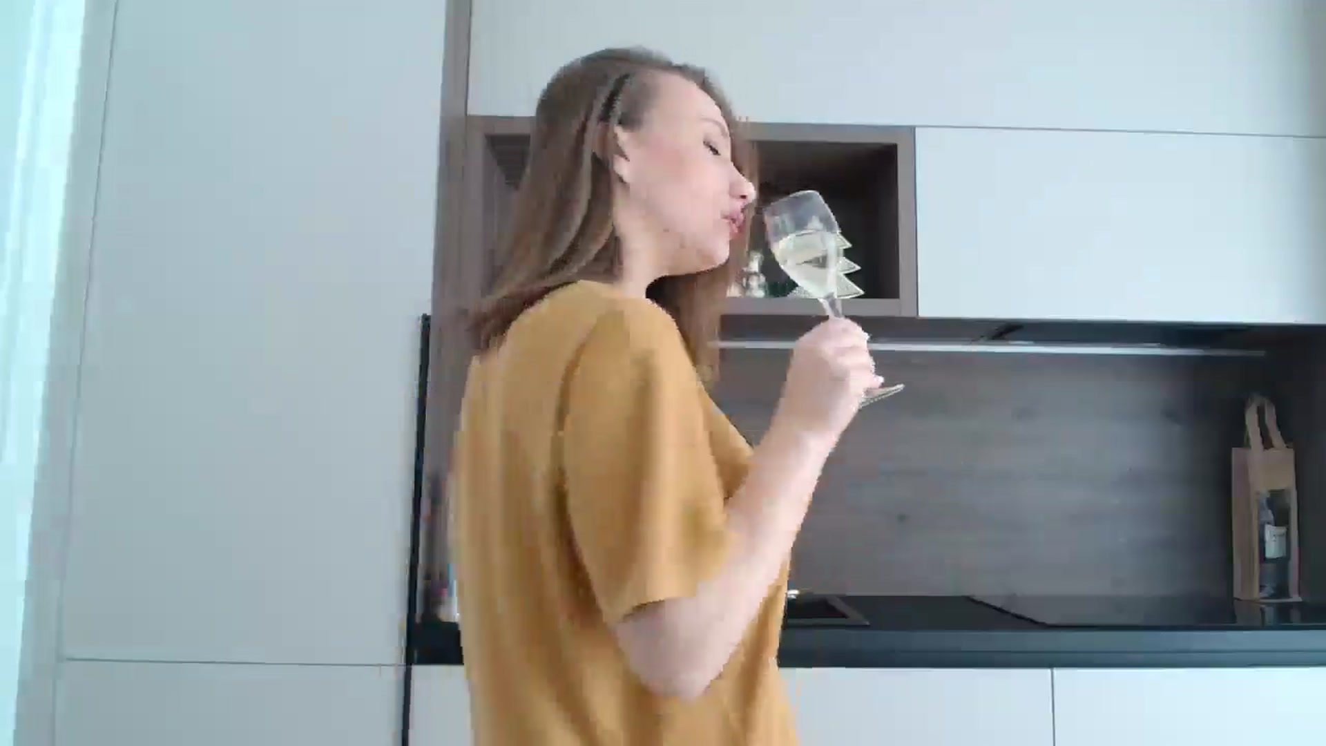 Gallery image thumbnail from ABABAB1's myfreecams stream on, 02/19/2026, 09:40 image 17 of 20
