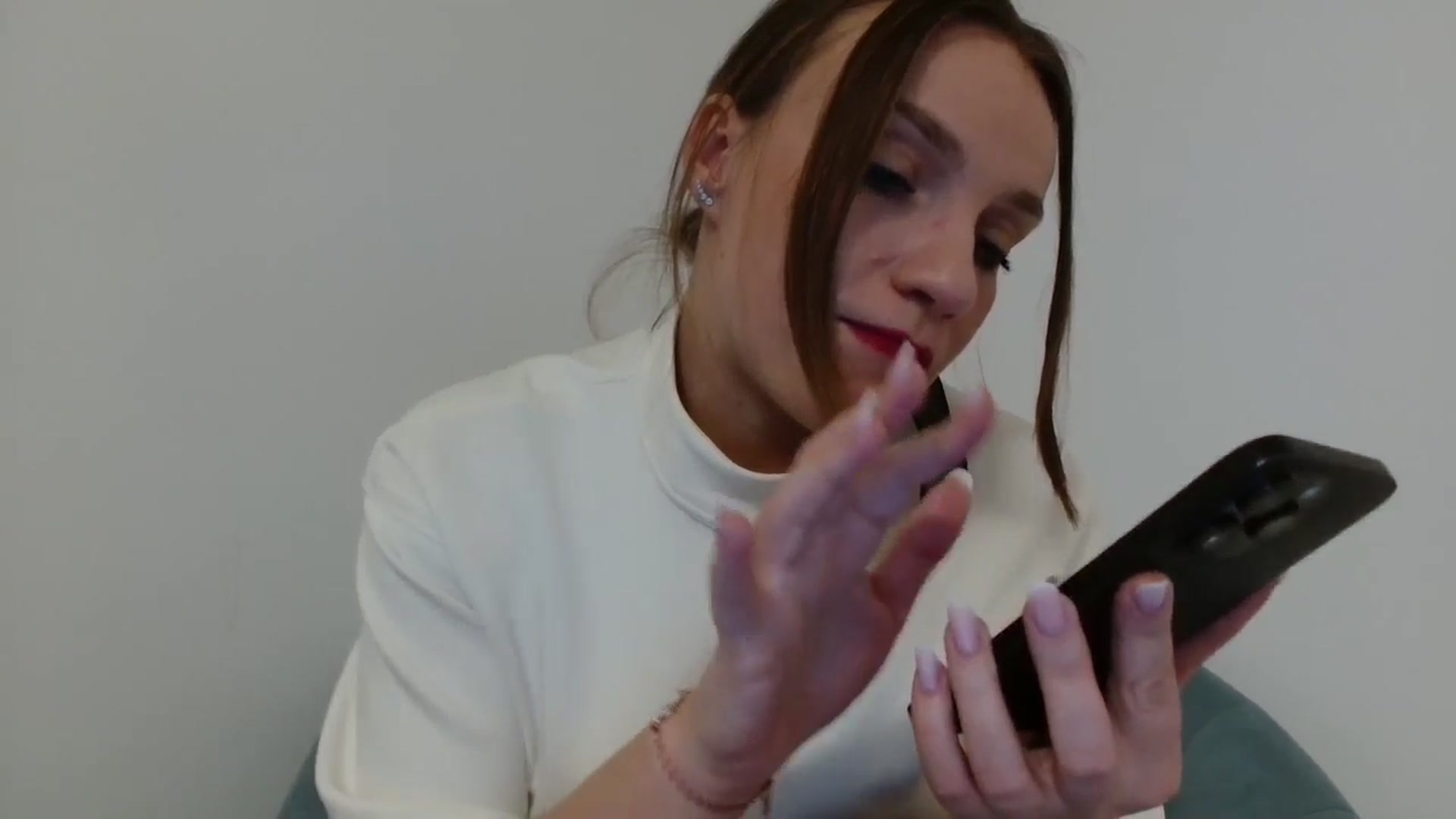 Gallery image thumbnail from ABABAB1's myfreecams stream on, 03/05/2026, 17:43 image 5 of 20