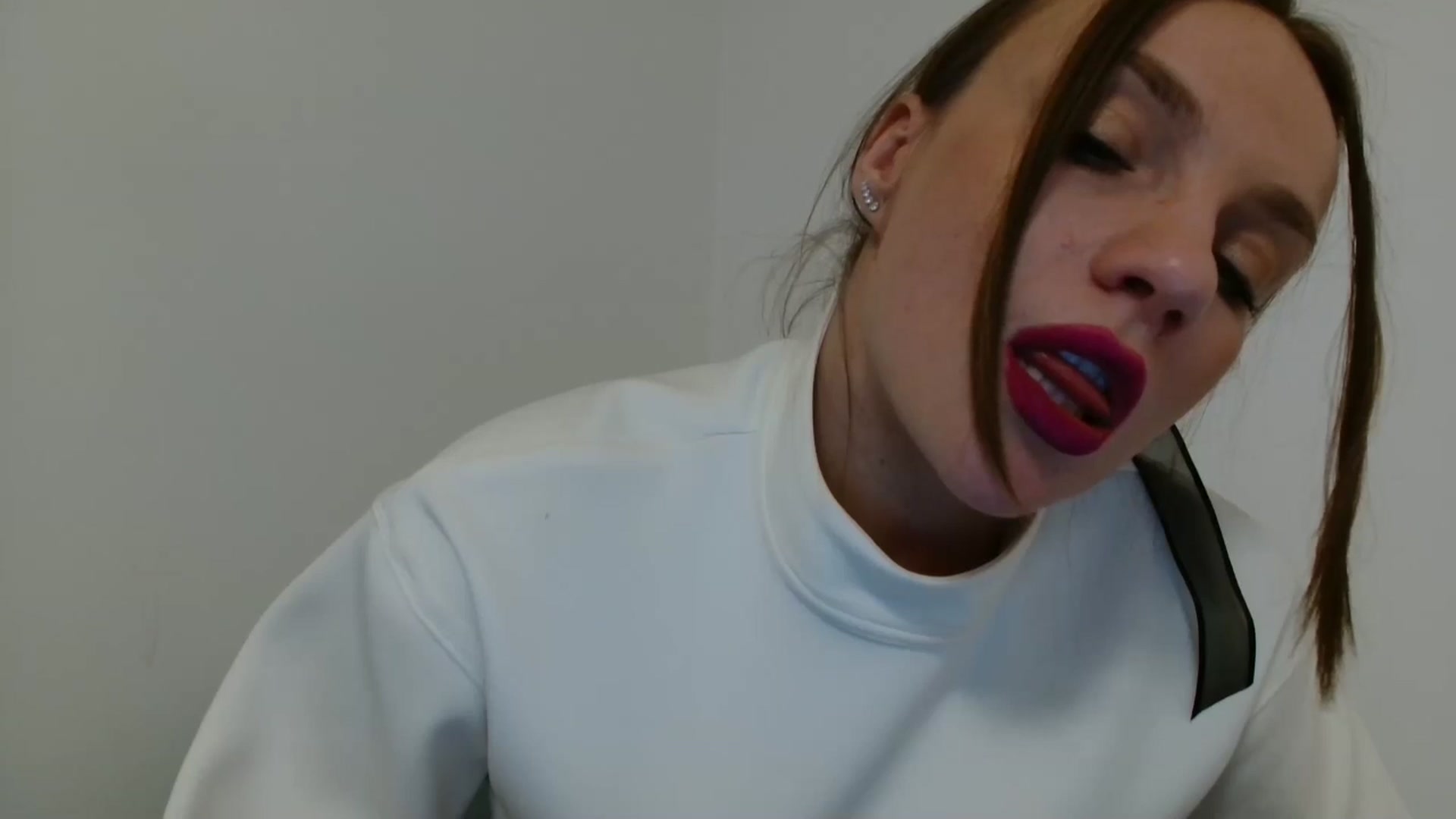 Gallery image thumbnail from ABABAB1's myfreecams stream on, 03/05/2026, 17:43 image 13 of 20