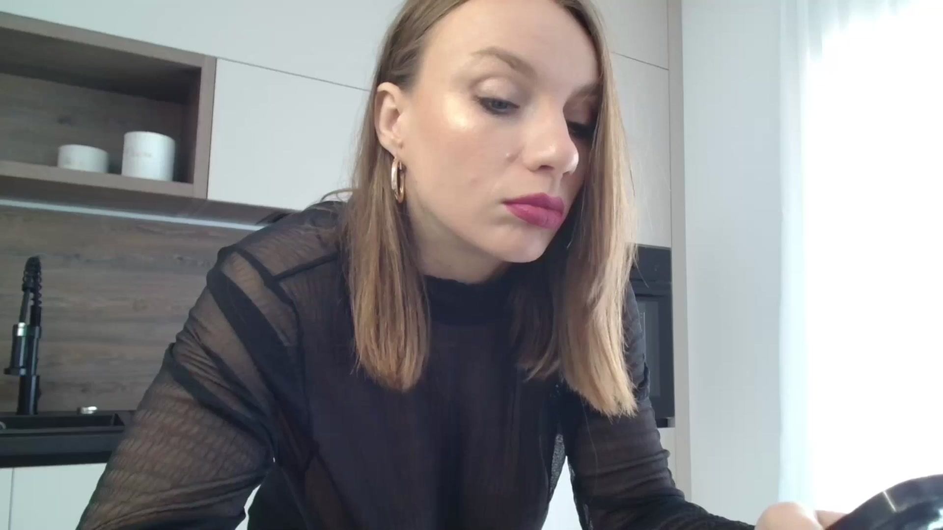 Gallery image thumbnail from ABABAB1's myfreecams stream on, 03/06/2026, 08:27 image 14 of 20