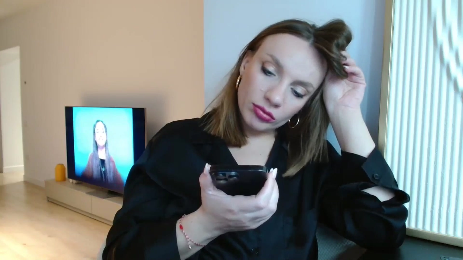 Gallery image thumbnail from ABABAB1's myfreecams stream on, 03/06/2026, 19:26 image 6 of 20