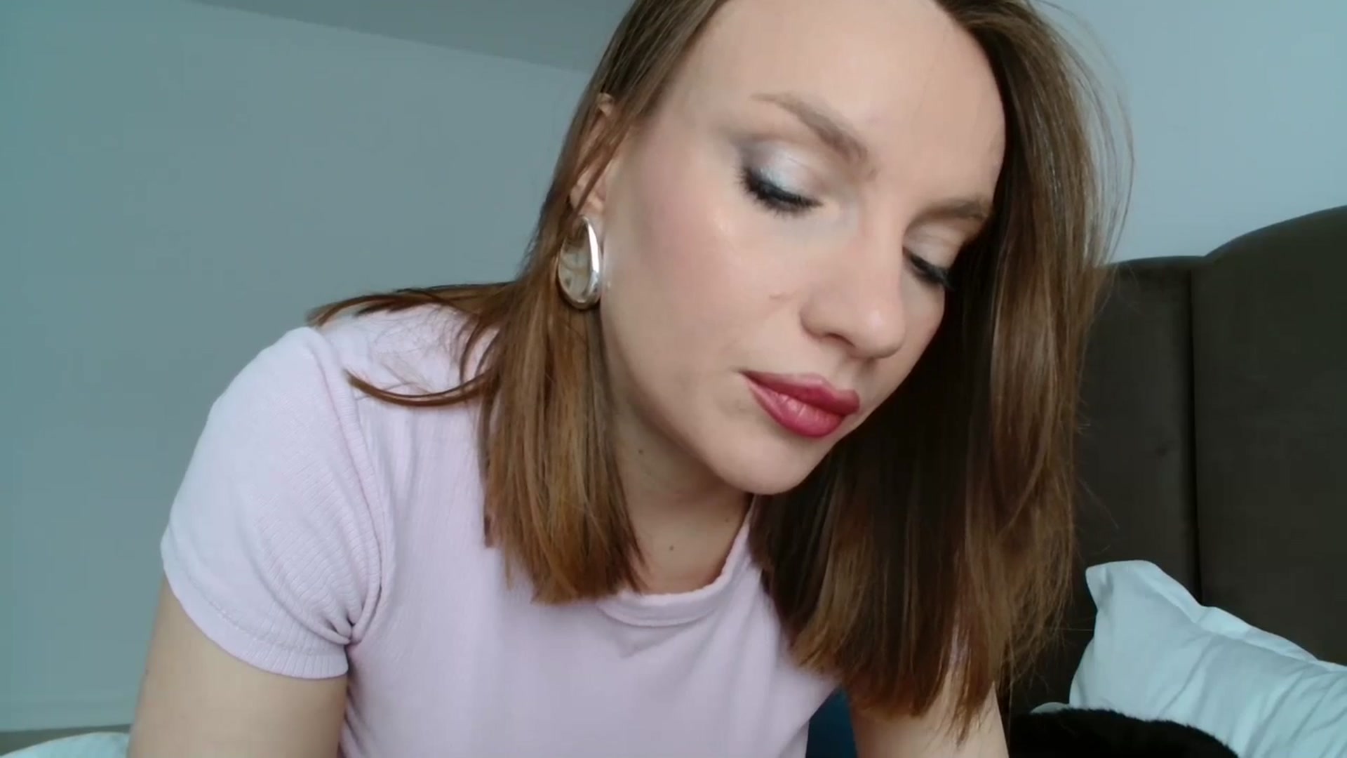 Gallery image thumbnail from ABABAB1's myfreecams stream on, 03/15/2026, 10:14 image 7 of 20
