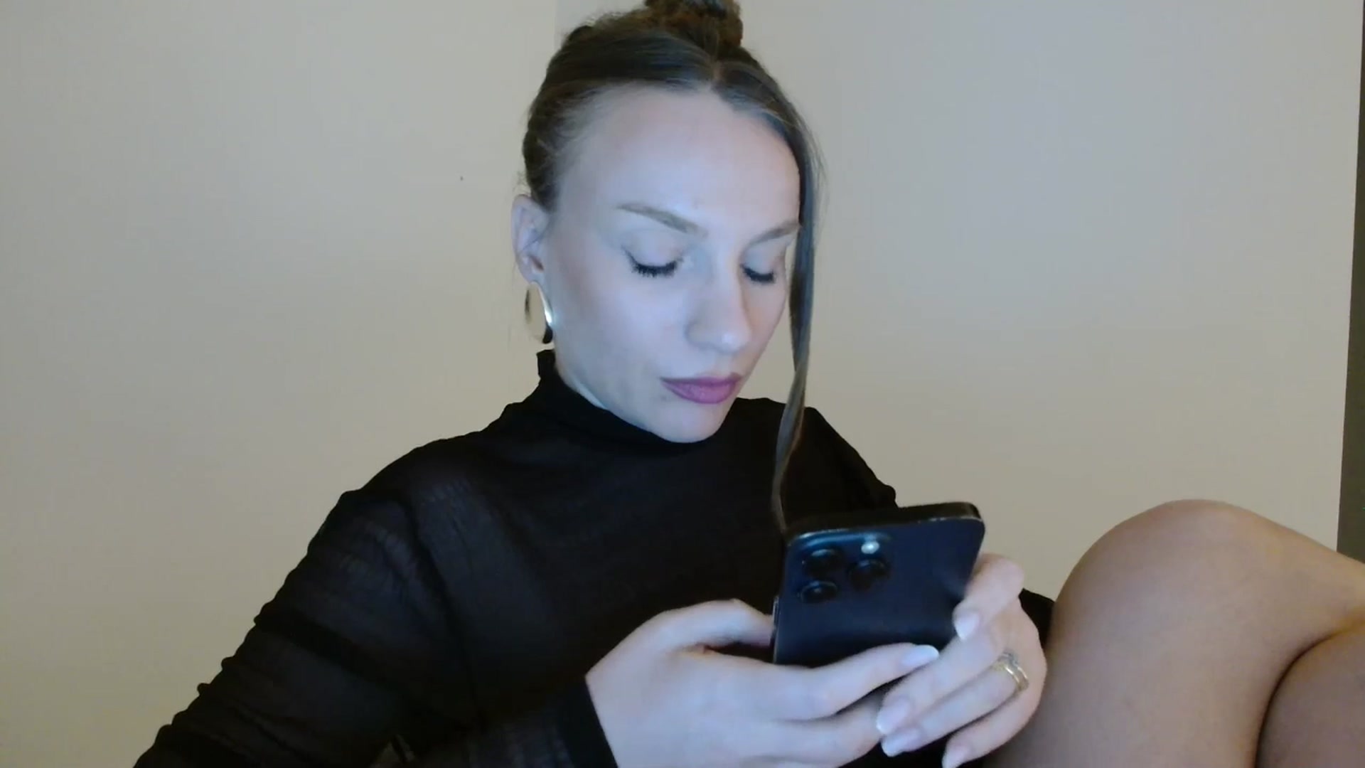 Gallery image thumbnail from ABABAB1's myfreecams stream on, 03/18/2026, 18:43 image 7 of 20