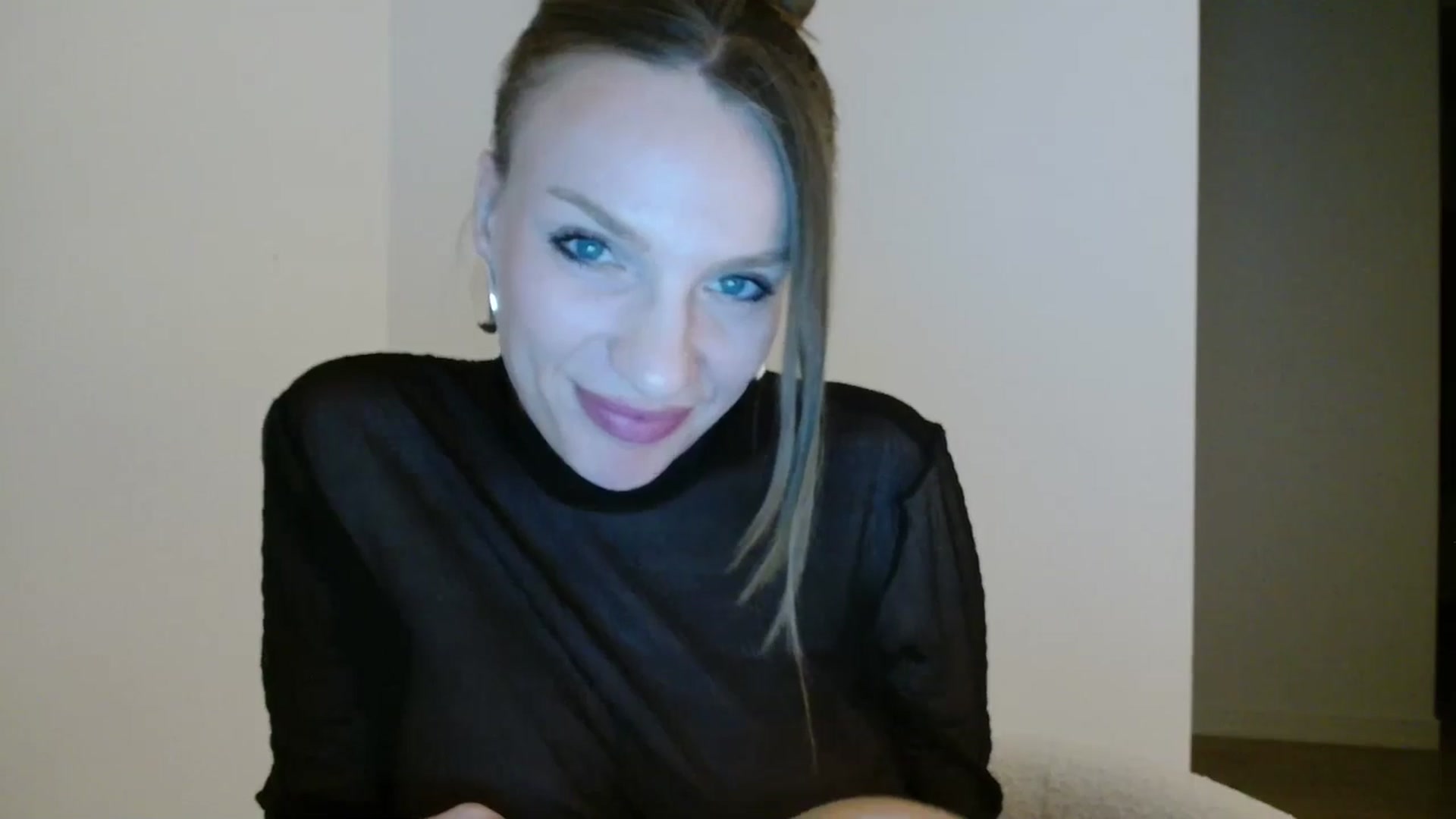 Gallery image thumbnail from ABABAB1's myfreecams stream on, 03/18/2026, 18:43 image 14 of 20