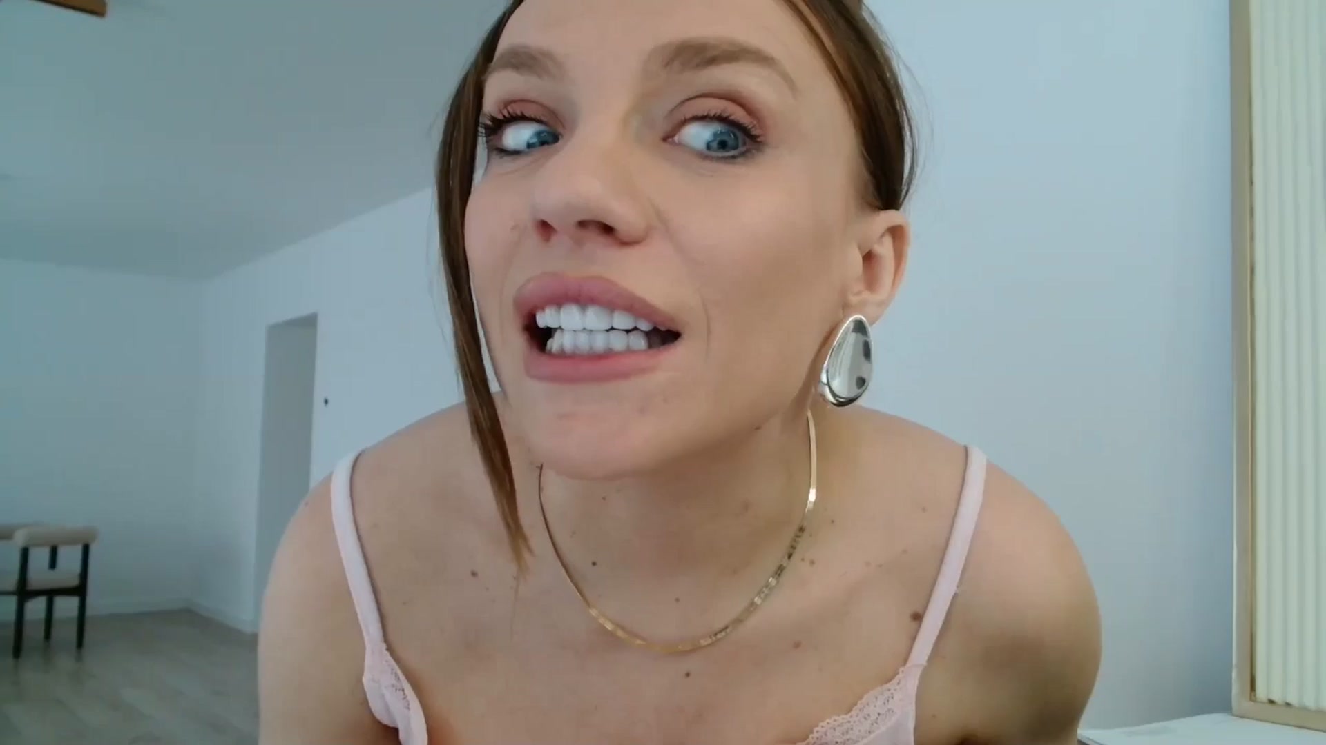Gallery image thumbnail from ABABAB1's myfreecams stream on, 03/29/2026, 10:03 image 18 of 20