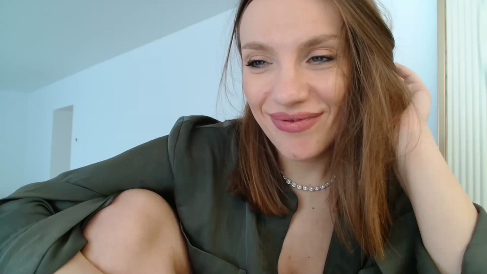 Gallery image thumbnail from ABABAB1's myfreecams stream on, 04/05/2026, 08:37 image 14 of 20