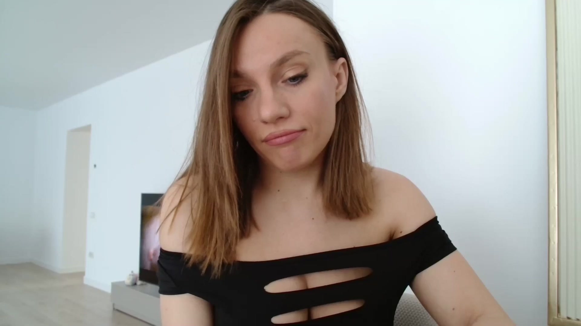 Gallery image thumbnail from ABABAB1's myfreecams stream on, 04/18/2026, 07:56 image 12 of 20
