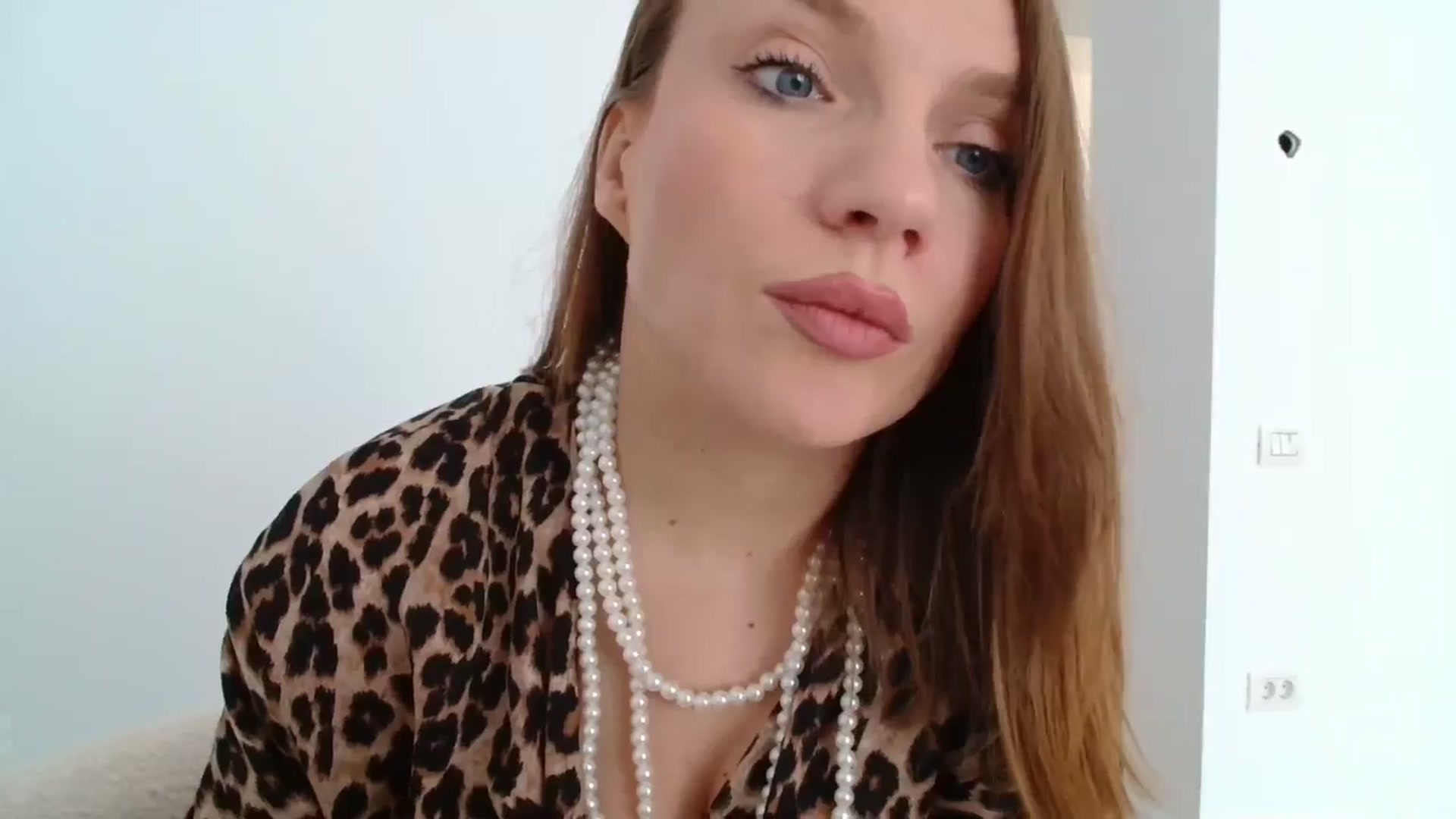 Gallery image thumbnail from ABABAB1's myfreecams stream on, 04/19/2026, 09:52 image 10 of 20