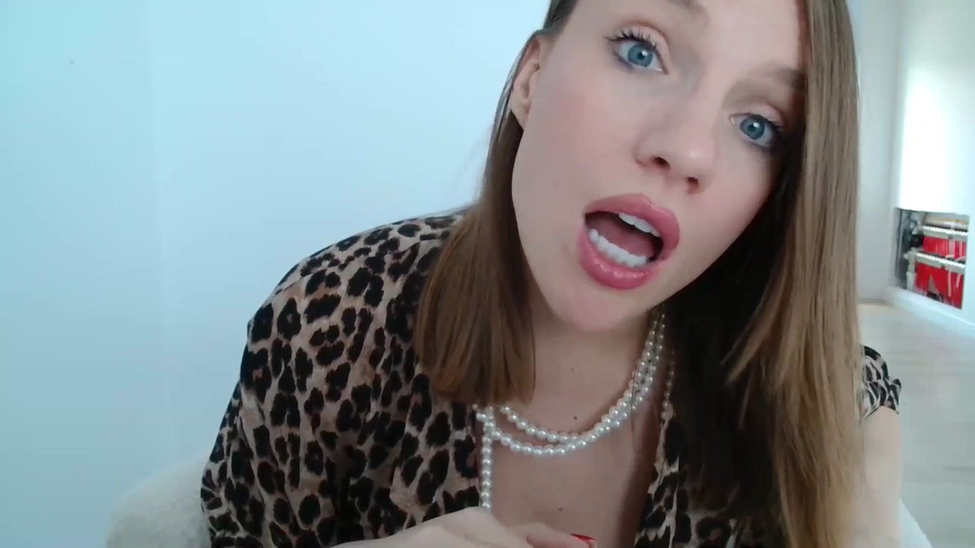 Gallery image thumbnail from ABABAB1's myfreecams stream on, 04/19/2026, 12:04 image 4 of 20