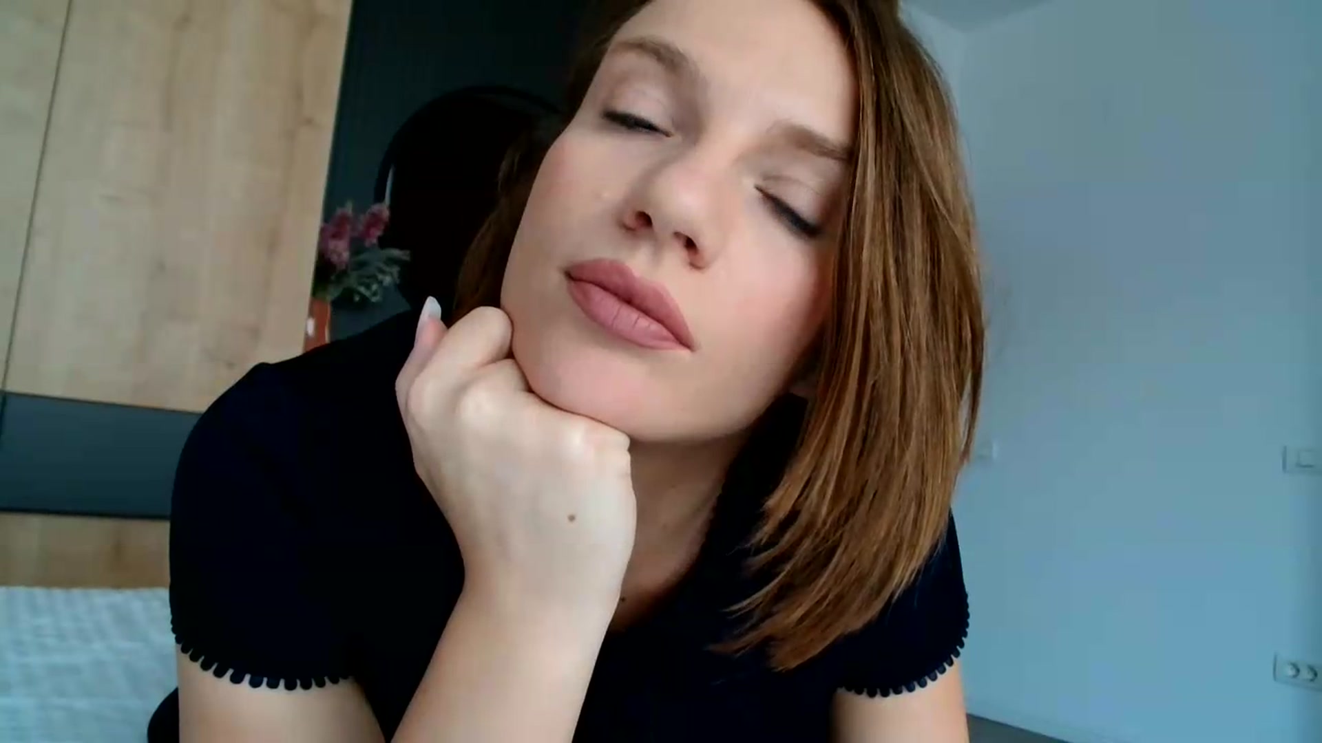 Gallery image thumbnail from ABABAB1's myfreecams stream on, 07/03/2026, 16:57 image 7 of 20