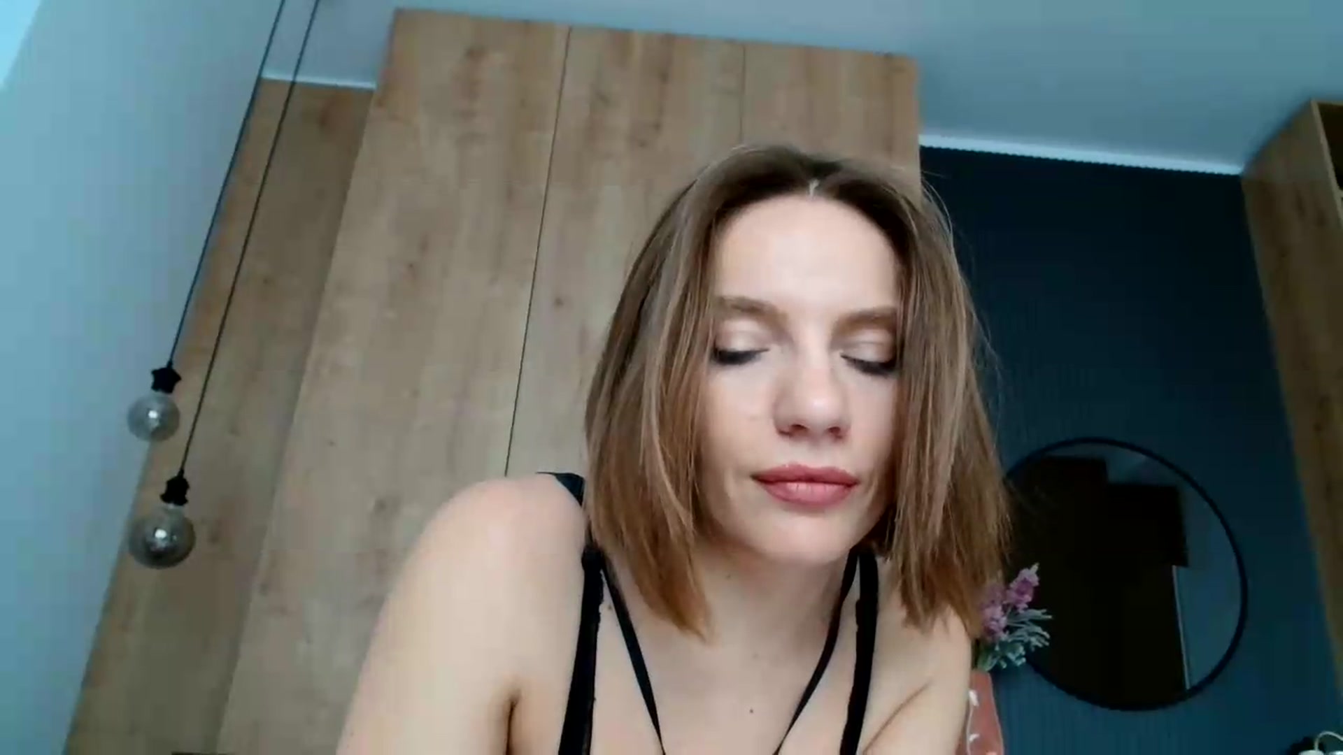 Gallery image thumbnail from ABABAB1's myfreecams stream on, 07/05/2026, 13:10 image 17 of 20