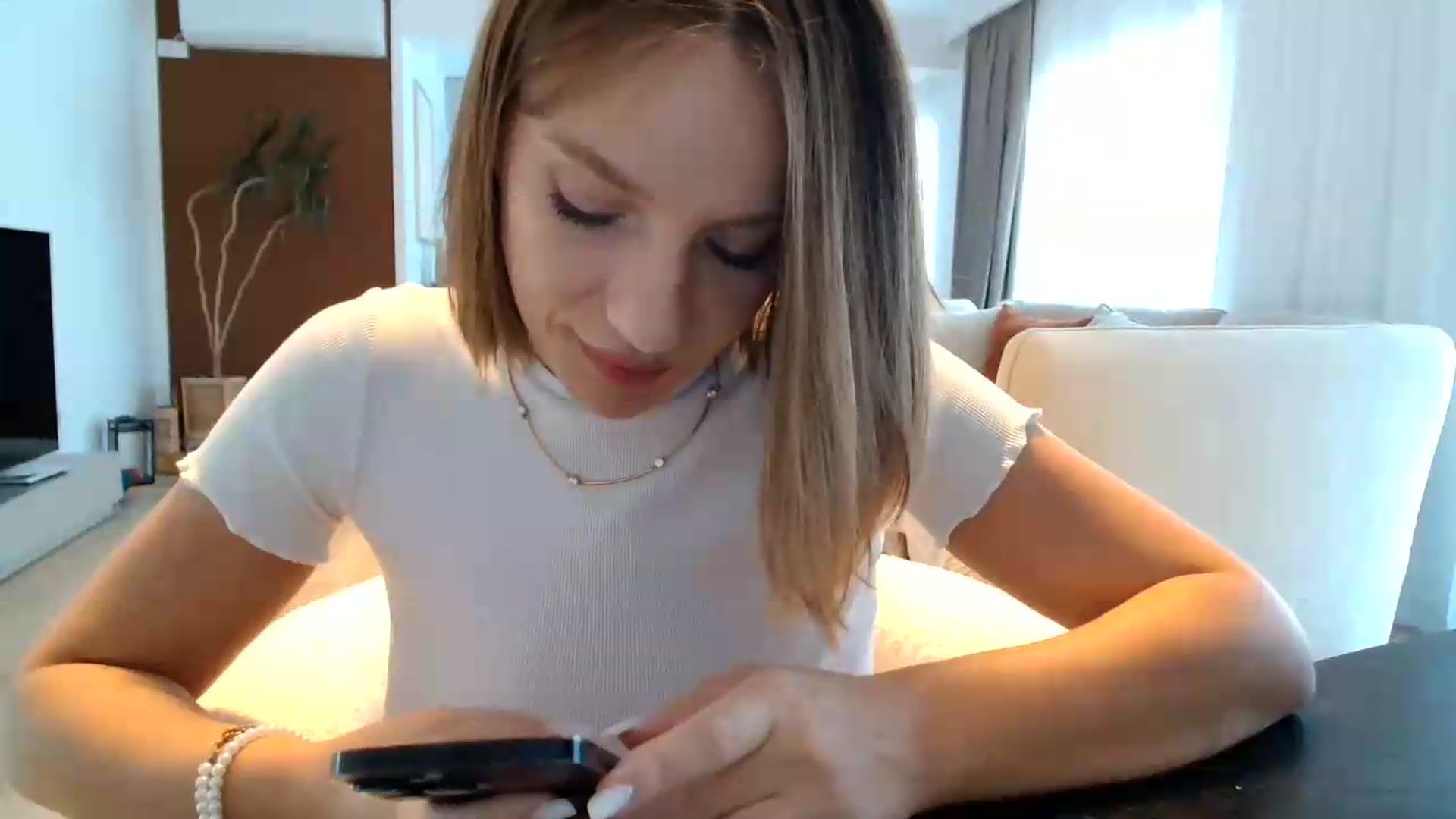 Gallery image thumbnail from ABABAB1's myfreecams stream on, 08/08/2026, 08:27 image 2 of 20