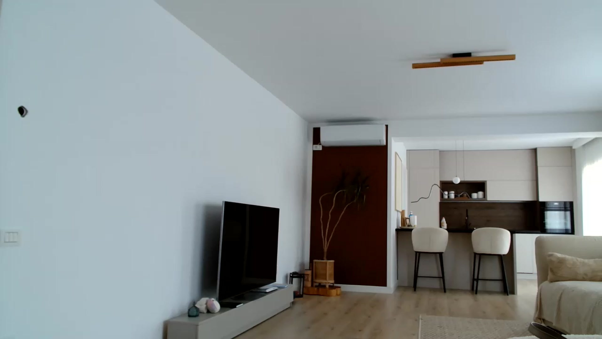 Gallery image thumbnail from ABABAB1's myfreecams stream on, 08/15/2026, 06:43 image 8 of 20