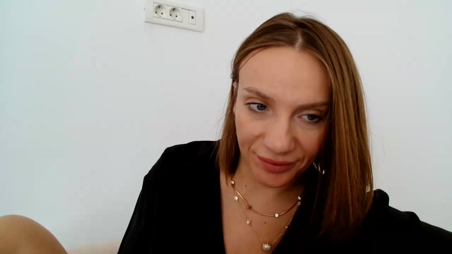 Gallery image thumbnail from ABABAB1's myfreecams stream on, 08/16/2026, 11:16 image 9 of 20