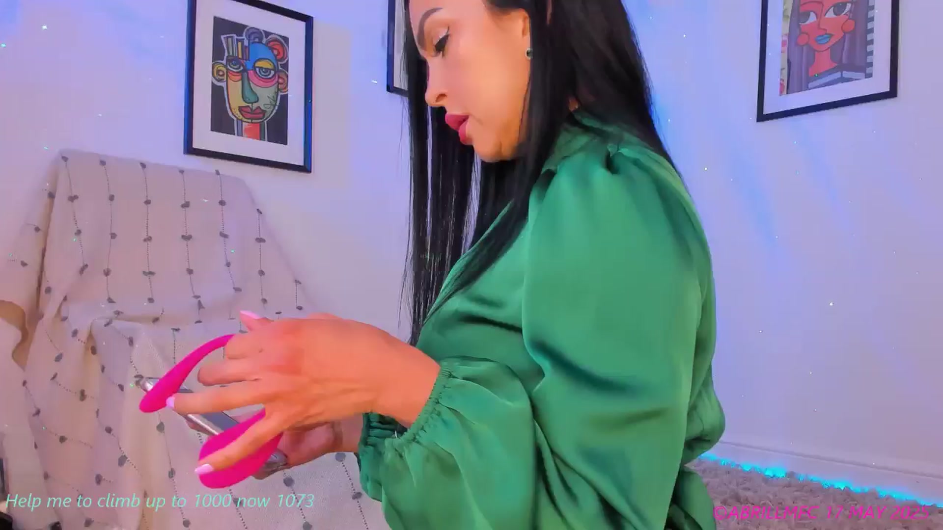 Gallery image thumbnail from ABRILL's myfreecams stream on, 05/17/2025, 12:07 image 6 of 20