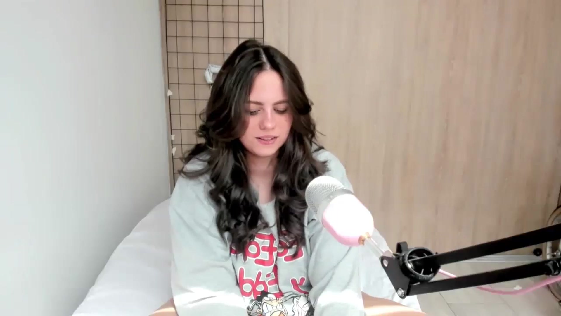 Gallery image thumbnail from ABlackBee's myfreecams stream on, 02/27/2024, 14:53 image 15 of 20