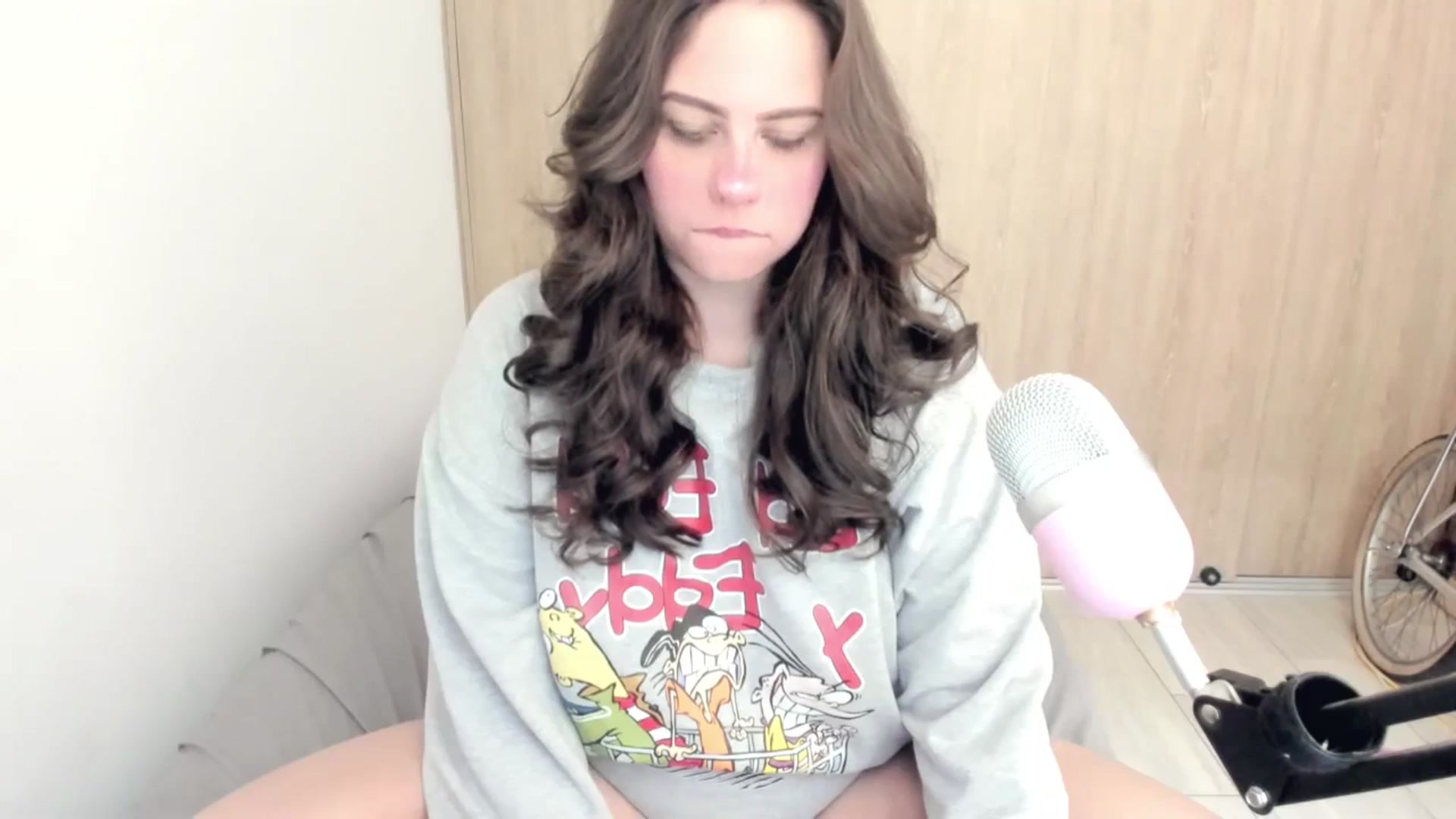 Gallery image thumbnail from ABlackBee's myfreecams stream on, 04/04/2024, 14:02 image 9 of 20