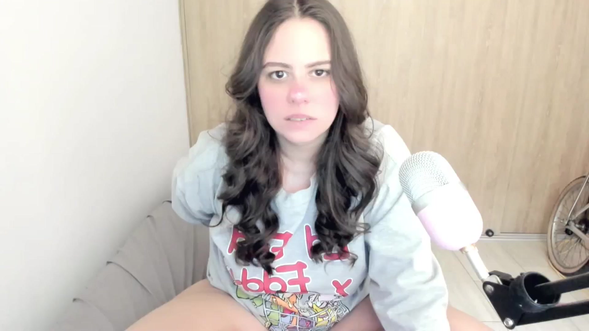 Gallery image thumbnail from ABlackBee's myfreecams stream on, 04/04/2024, 14:02 image 20 of 20