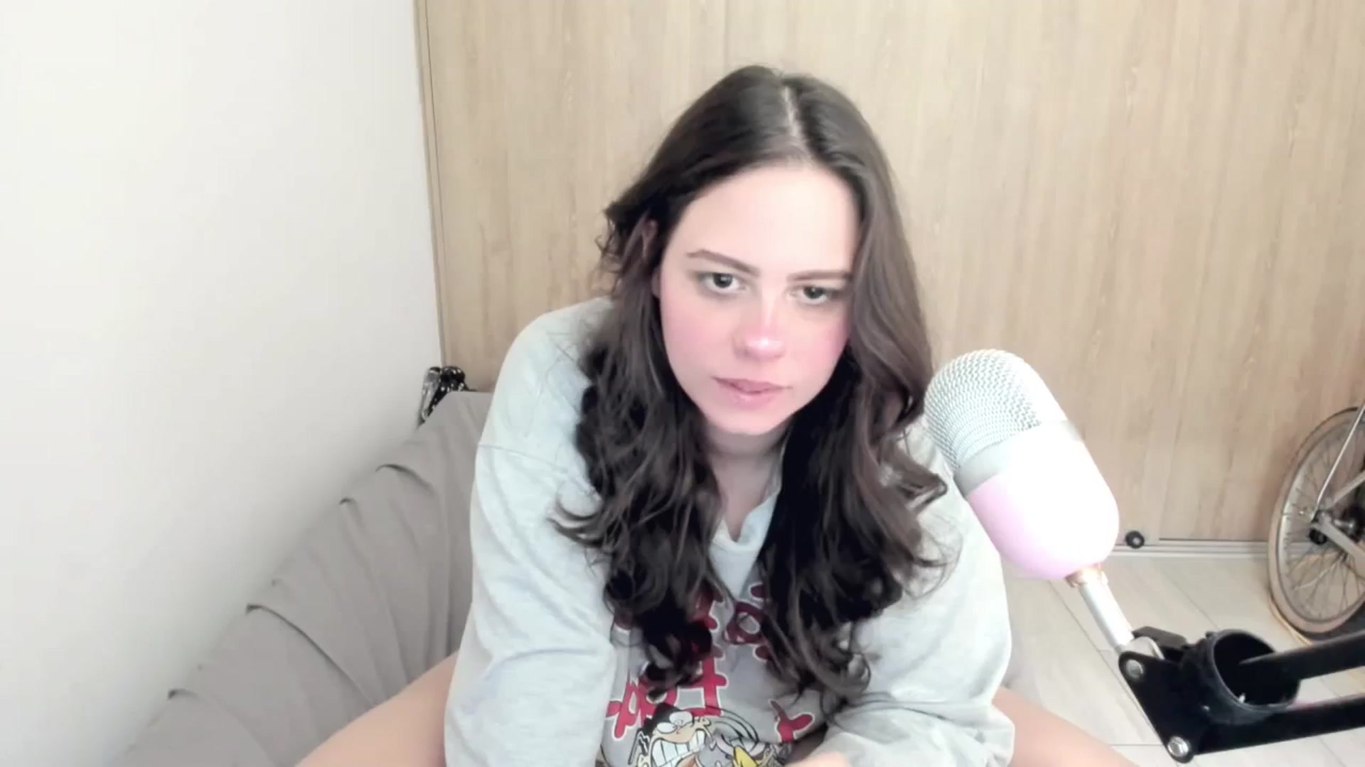Gallery image thumbnail from ABlackBee's myfreecams stream on, 04/04/2024, 14:02 image 14 of 20