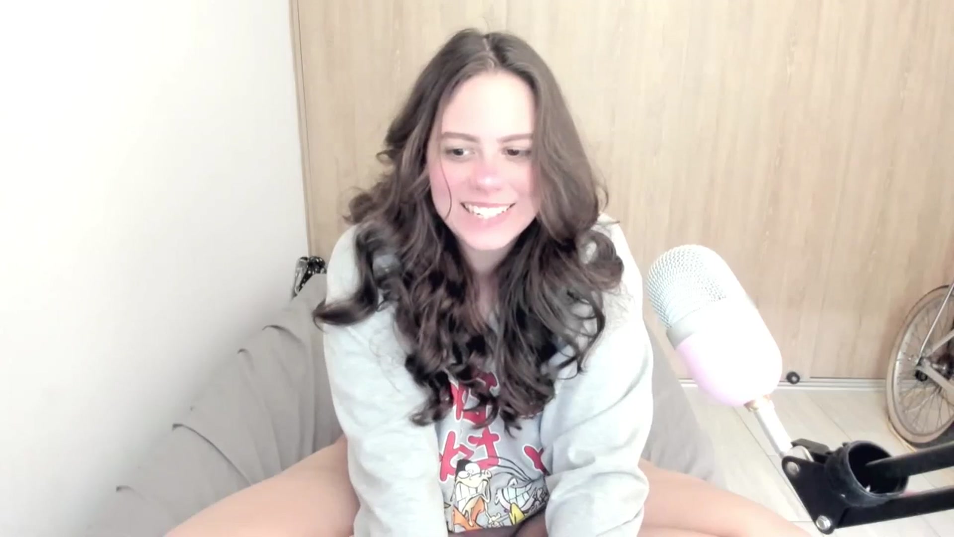 Gallery image thumbnail from ABlackBee's myfreecams stream on, 04/04/2024, 14:02 image 13 of 20