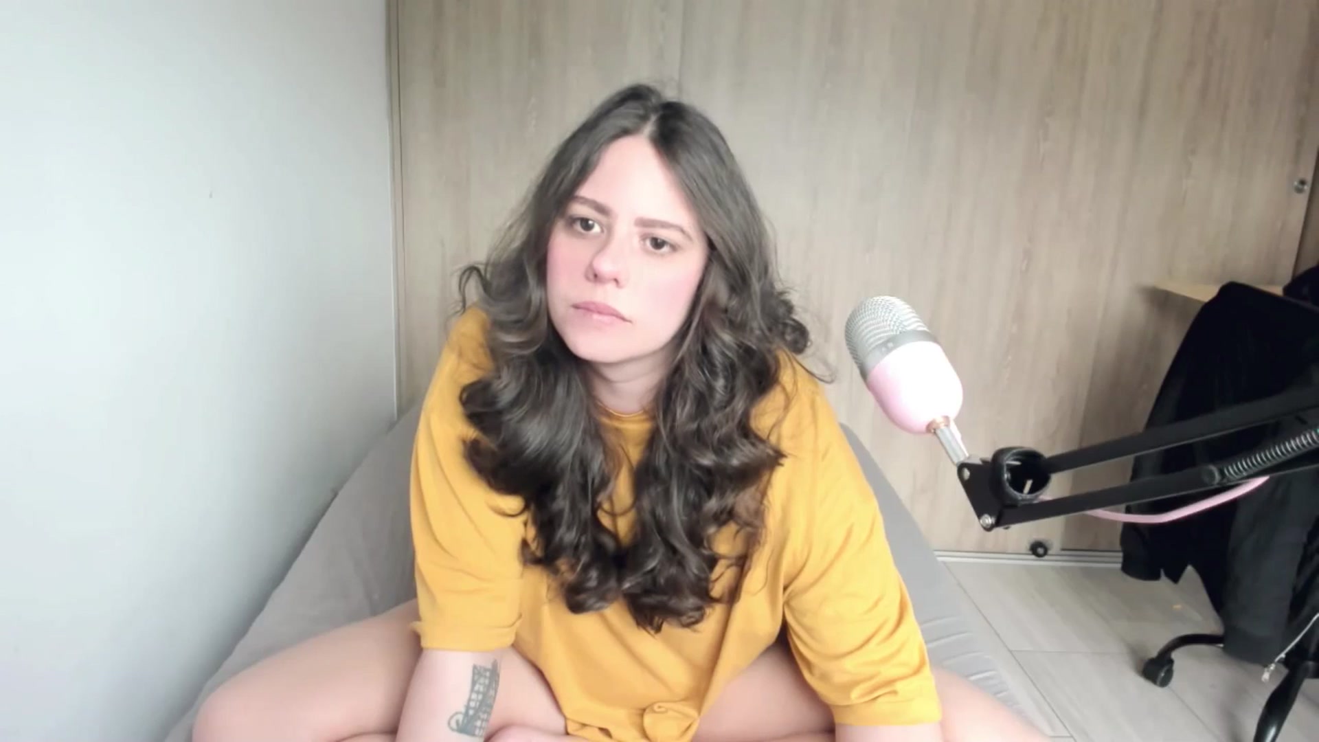 Gallery image thumbnail from ABlackBee's myfreecams stream on, 04/23/2024, 12:31 image 5 of 20