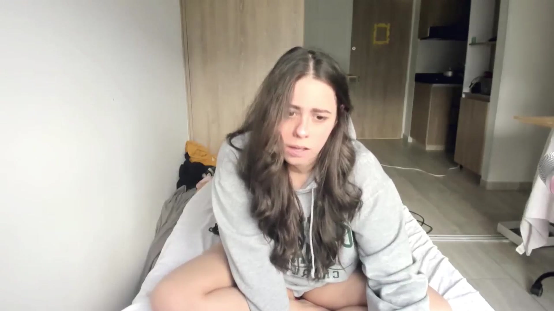 Gallery image thumbnail from ABlackBee's myfreecams stream on, 04/29/2024, 21:41 image 9 of 20