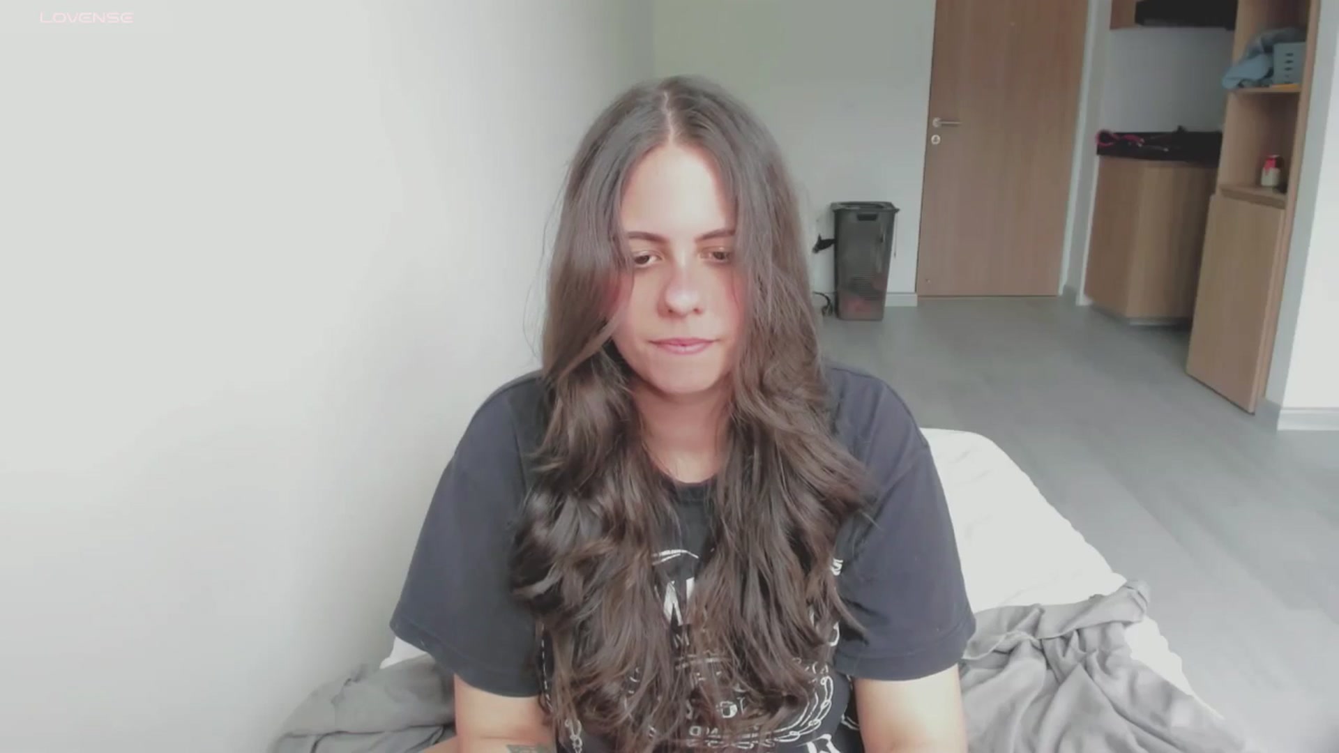 Gallery image thumbnail from ABlackBee's myfreecams stream on, 06/30/2024, 16:55 image 15 of 20