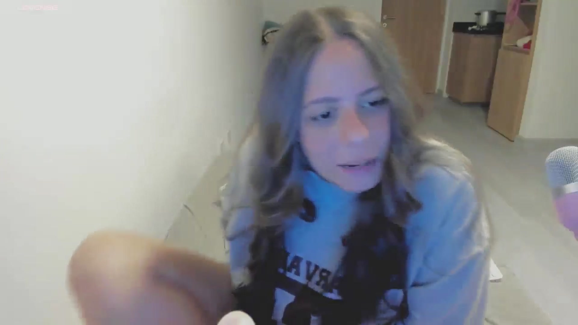 Gallery image thumbnail from ABlackBee's myfreecams stream on, 07/19/2024, 02:56 image 20 of 20