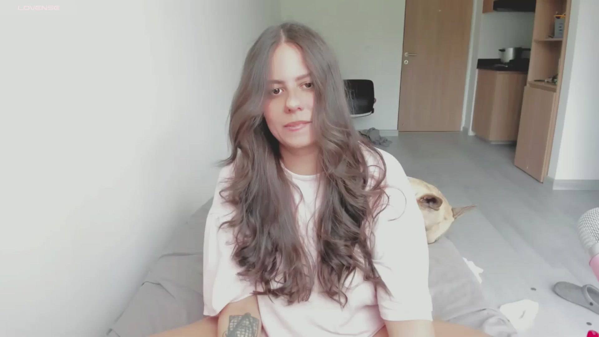 Gallery image thumbnail from ABlackBee's myfreecams stream on, 07/23/2024, 17:42 image 4 of 20