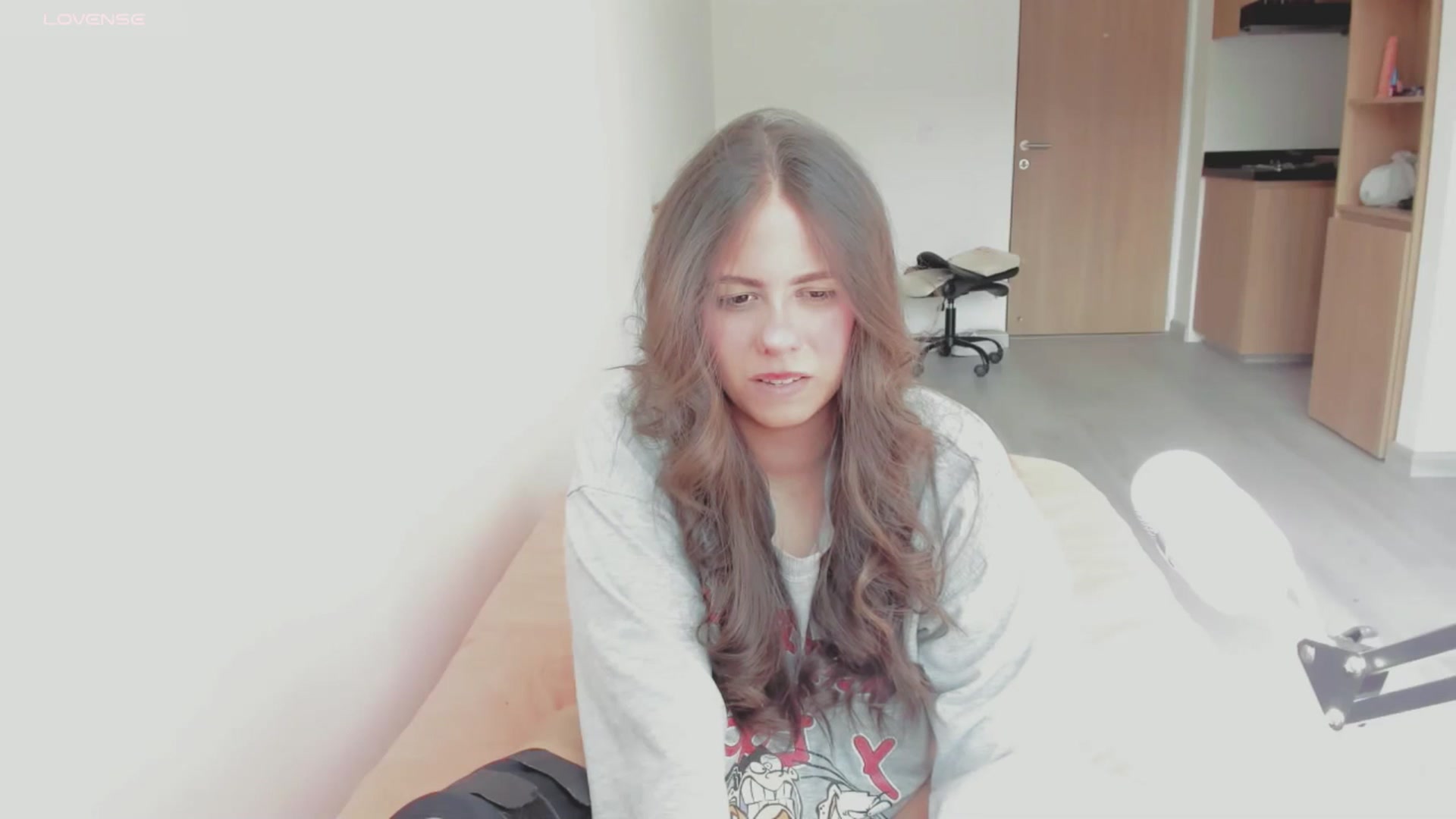 Gallery image thumbnail from ABlackBee's myfreecams stream on, 08/22/2024, 14:27 image 11 of 20
