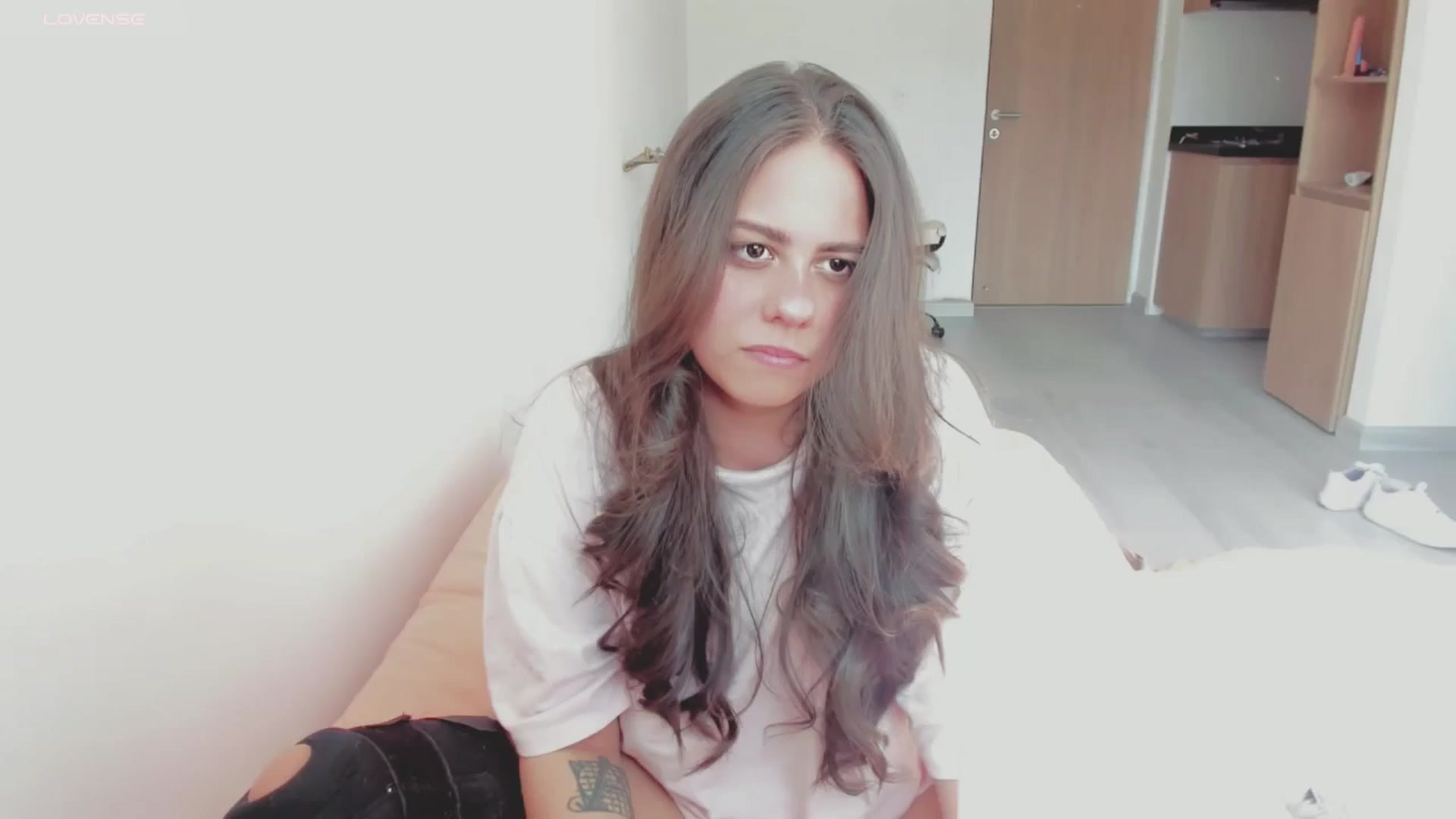 Gallery image thumbnail from ABlackBee's myfreecams stream on, 08/23/2024, 14:12 image 13 of 20