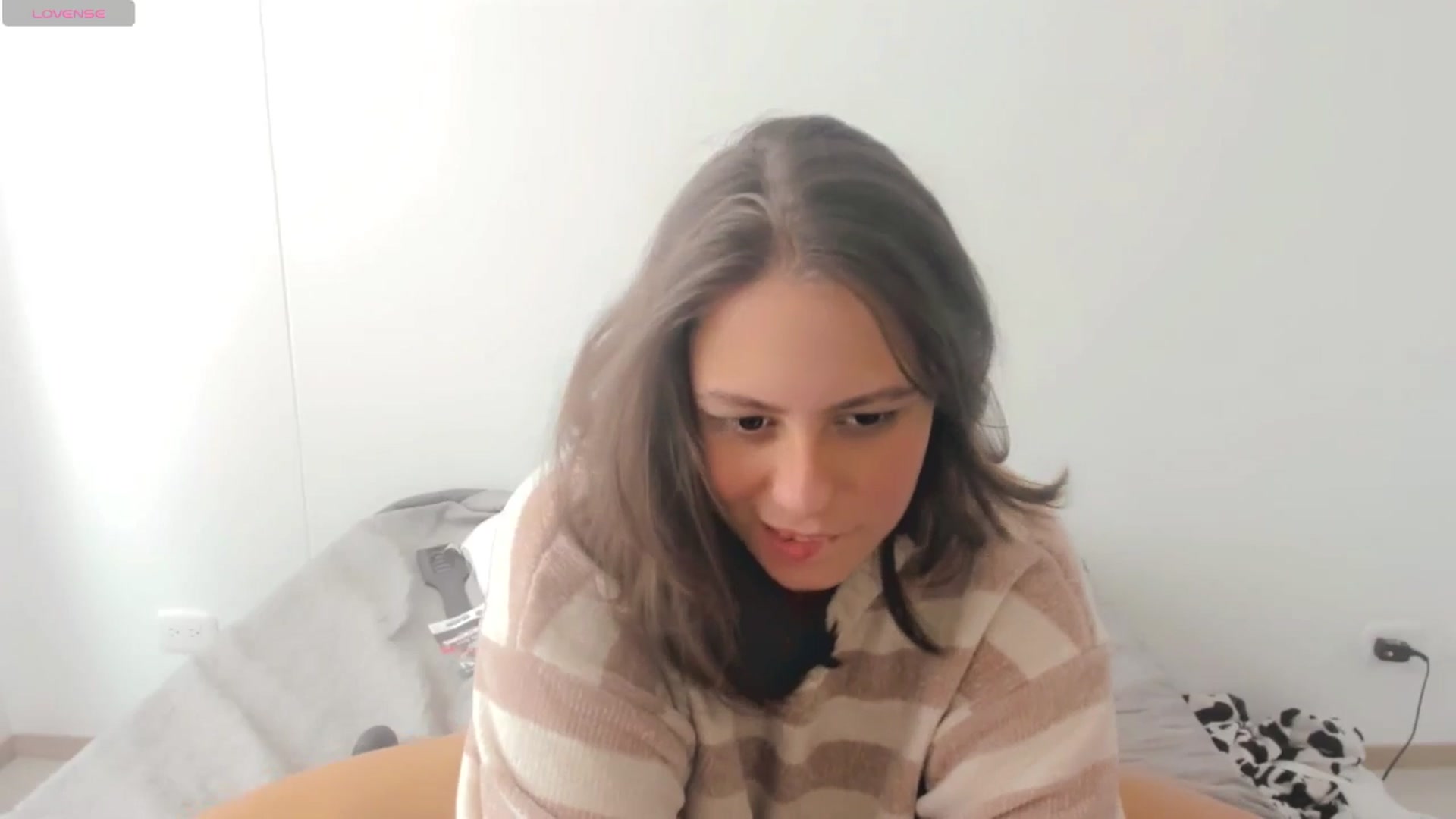 Gallery image thumbnail from ABlackBee's myfreecams stream on, 02/21/2025, 20:15 image 7 of 20