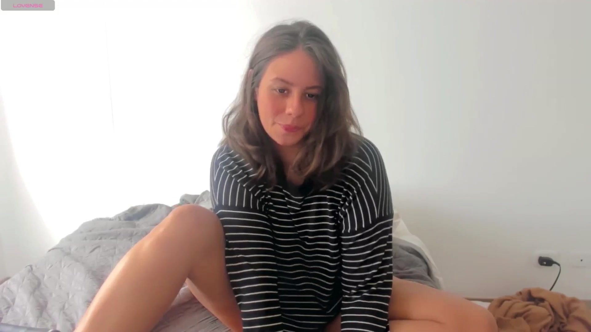 Gallery image thumbnail from ABlackBee's myfreecams stream on, 02/25/2025, 16:00 image 2 of 20