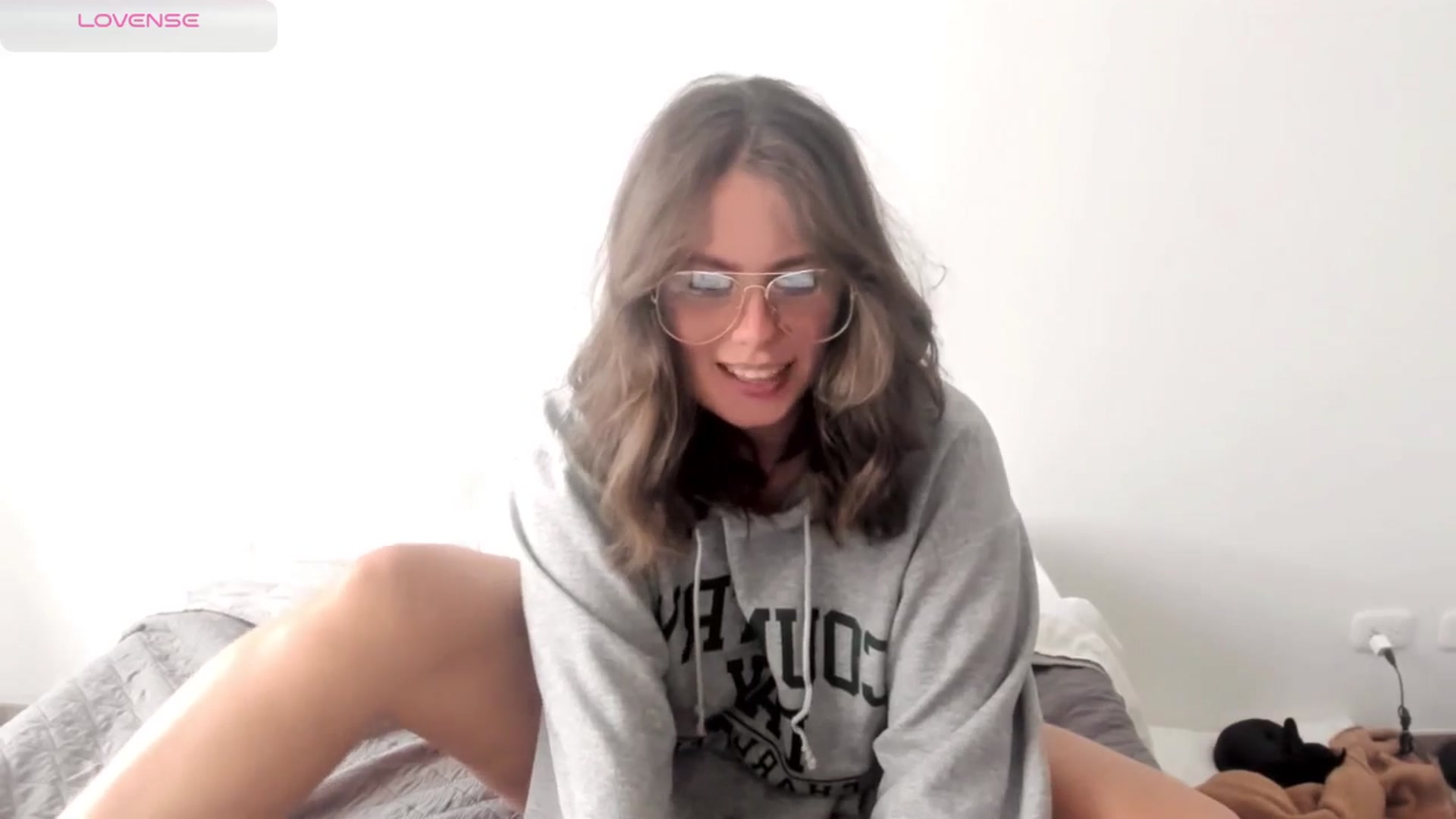 Gallery image thumbnail from ABlackBee's myfreecams stream on, 02/28/2025, 20:51 image 2 of 20
