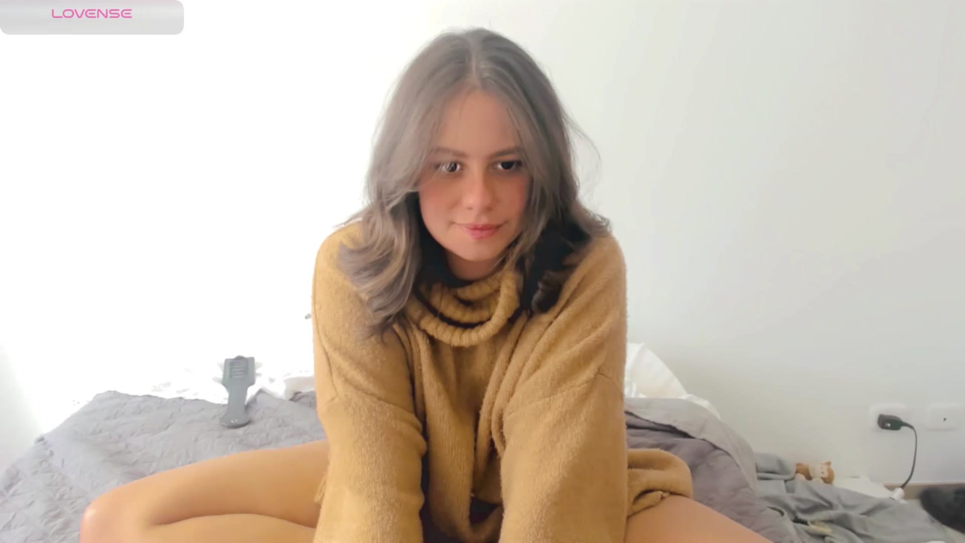Gallery image thumbnail from ABlackBee's myfreecams stream on, 03/01/2025, 17:03 image 20 of 20