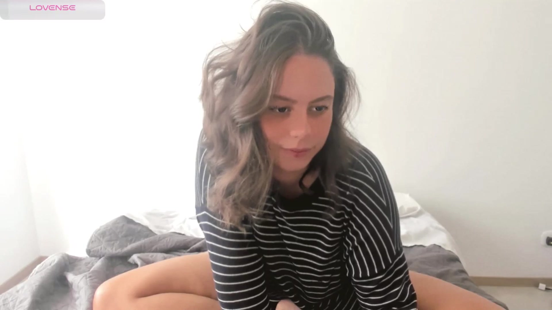 Gallery image thumbnail from ABlackBee's myfreecams stream on, 03/02/2025, 15:04 image 12 of 20